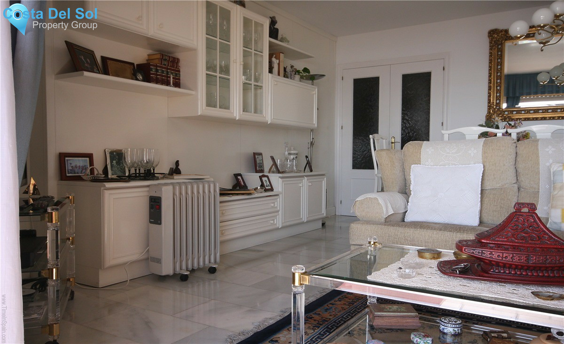 Middle Floor Apartment in Estepona-1329379