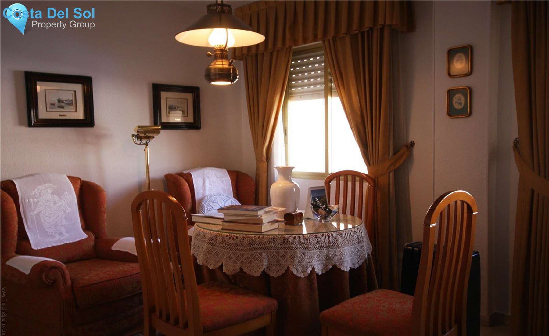 Middle Floor Apartment in Estepona-1329371