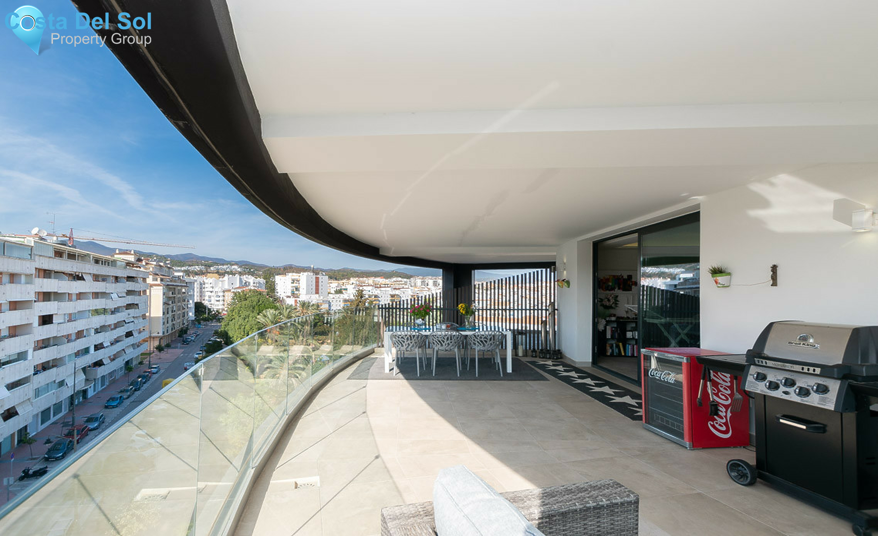 Middle Floor Apartment in Estepona-1332807