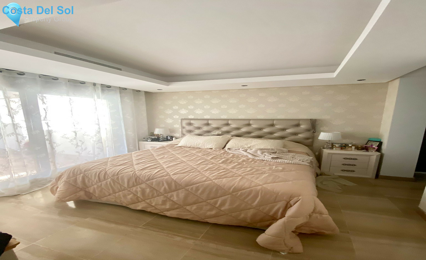 Middle Floor Apartment in Estepona-1336060