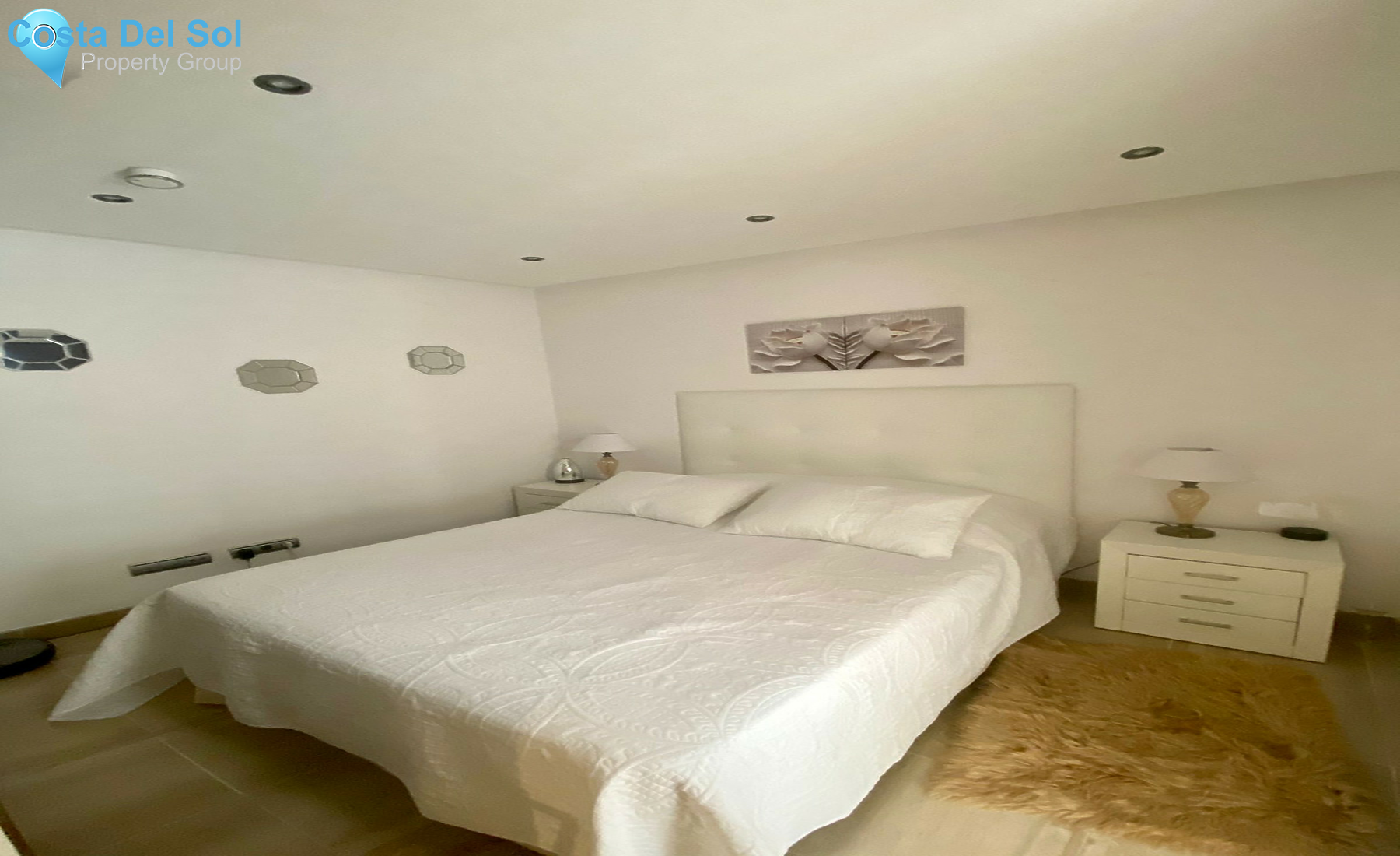Middle Floor Apartment in Estepona-1336059