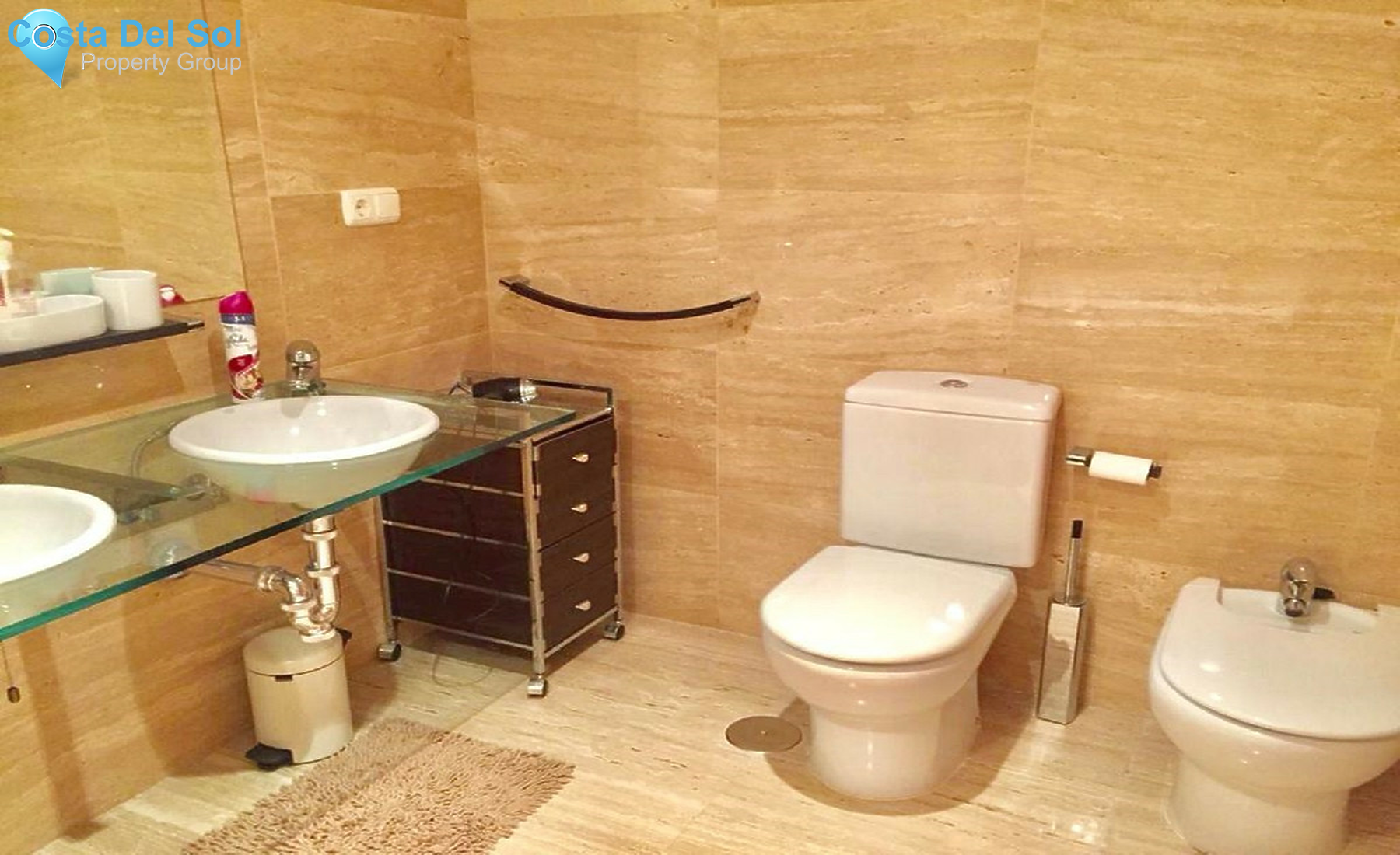 Middle Floor Apartment in Estepona-1337222