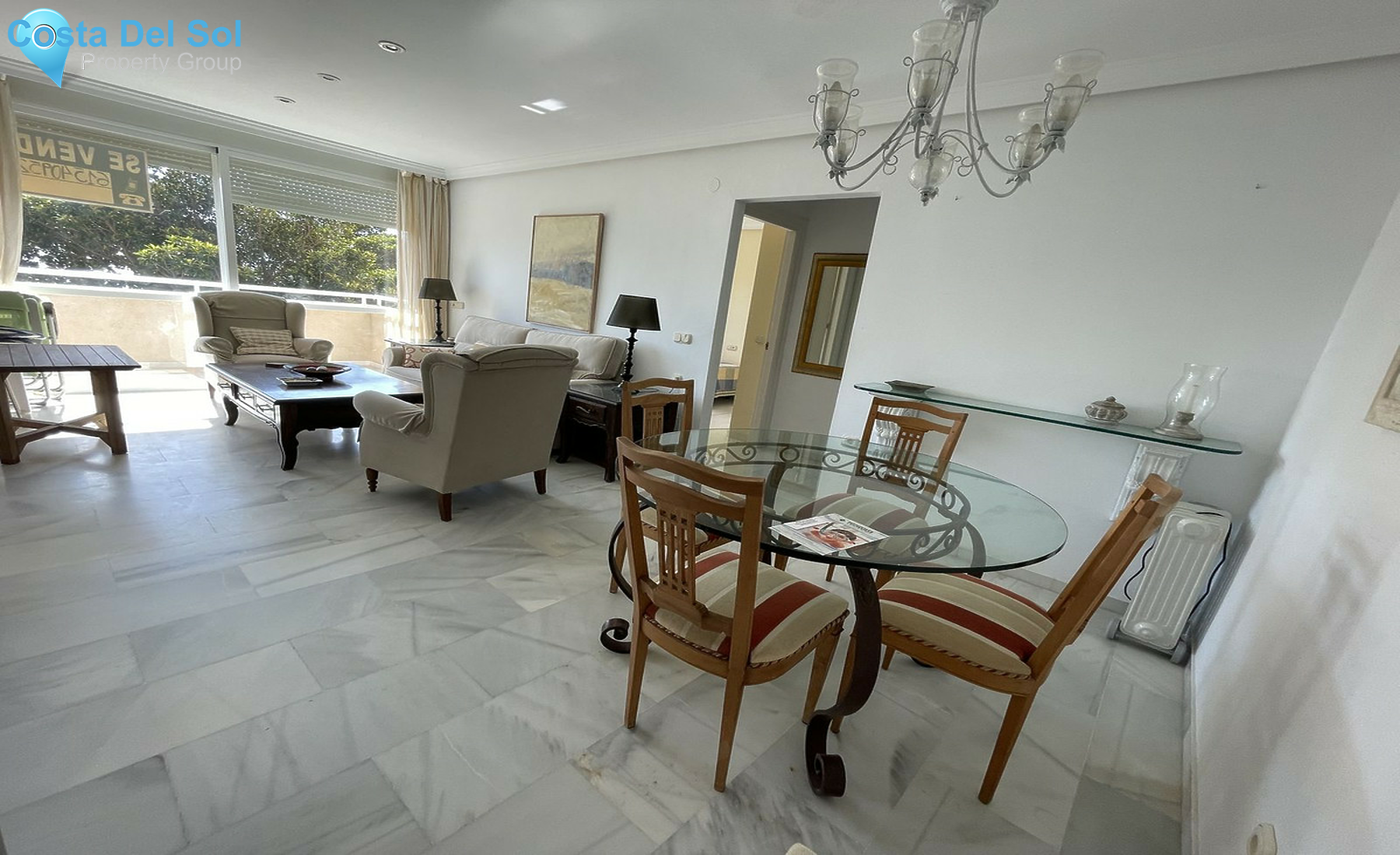 Middle Floor Apartment in Estepona-1340120