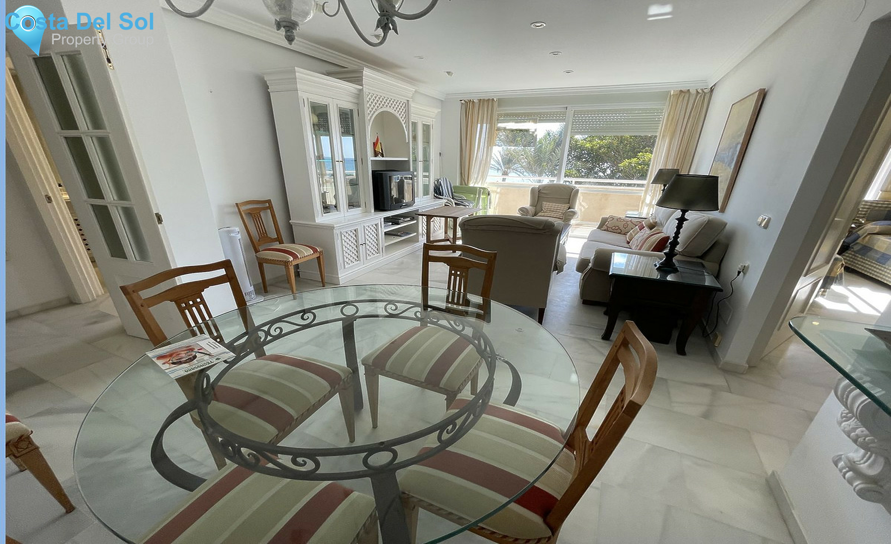 Middle Floor Apartment in Estepona-1340128