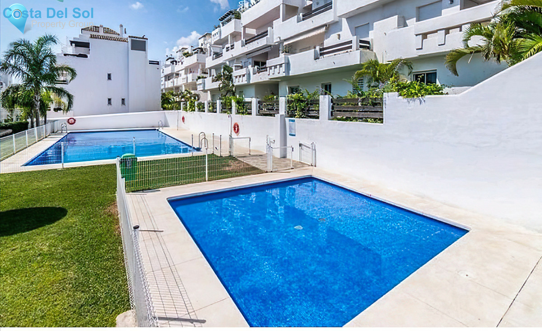 Middle Floor Apartment in Estepona