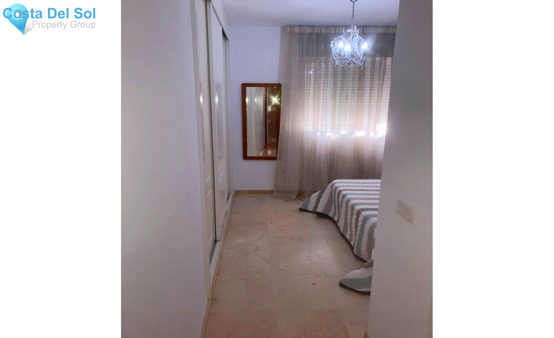 Middle Floor Apartment in Estepona-1343133