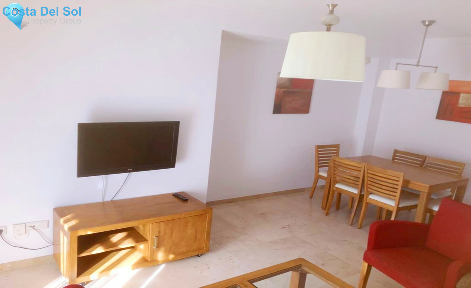 Middle Floor Apartment in Estepona-1343136