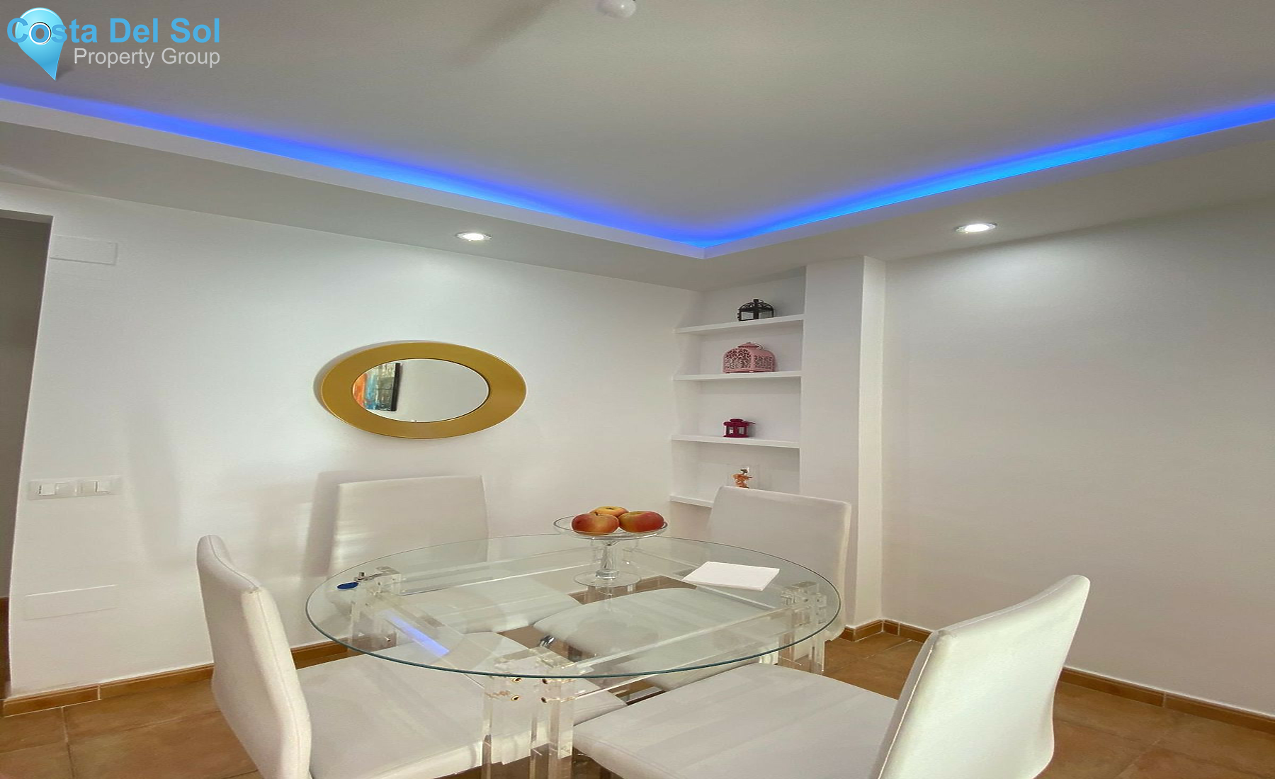 Middle Floor Apartment in Estepona-1345020