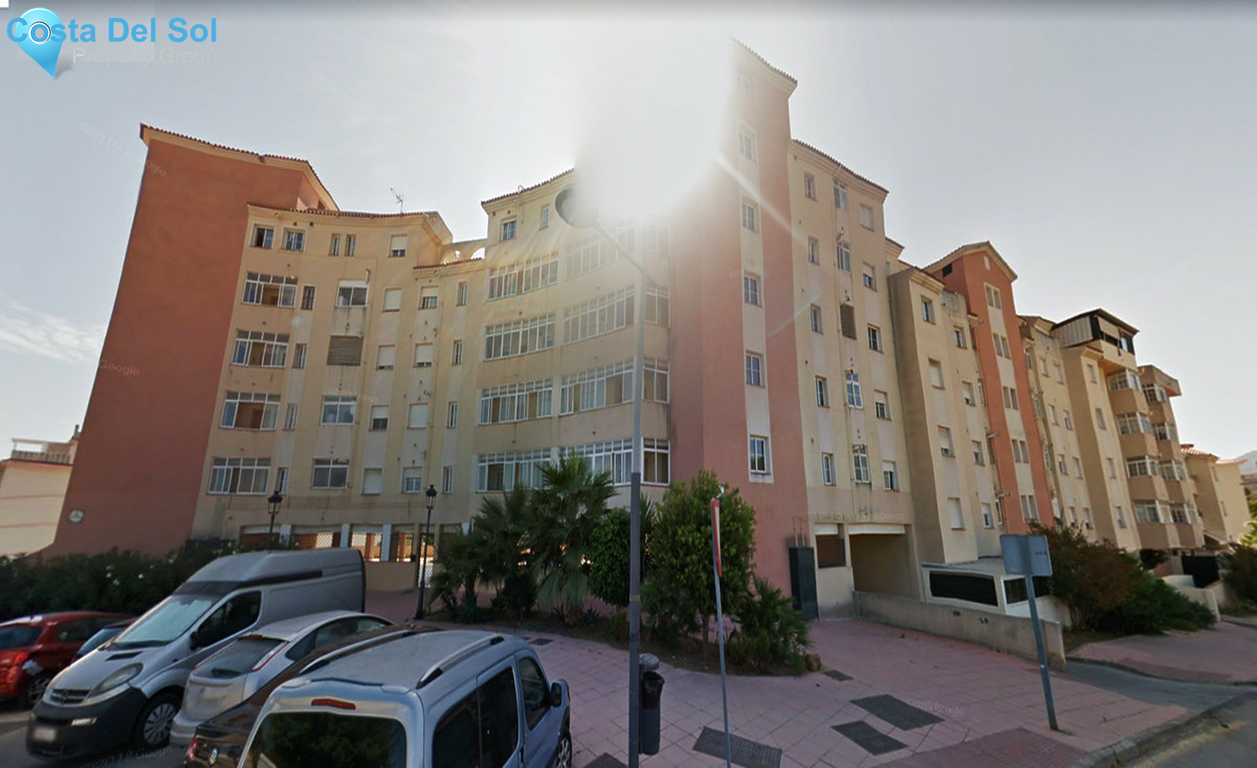 Middle Floor Apartment in Estepona-1345010