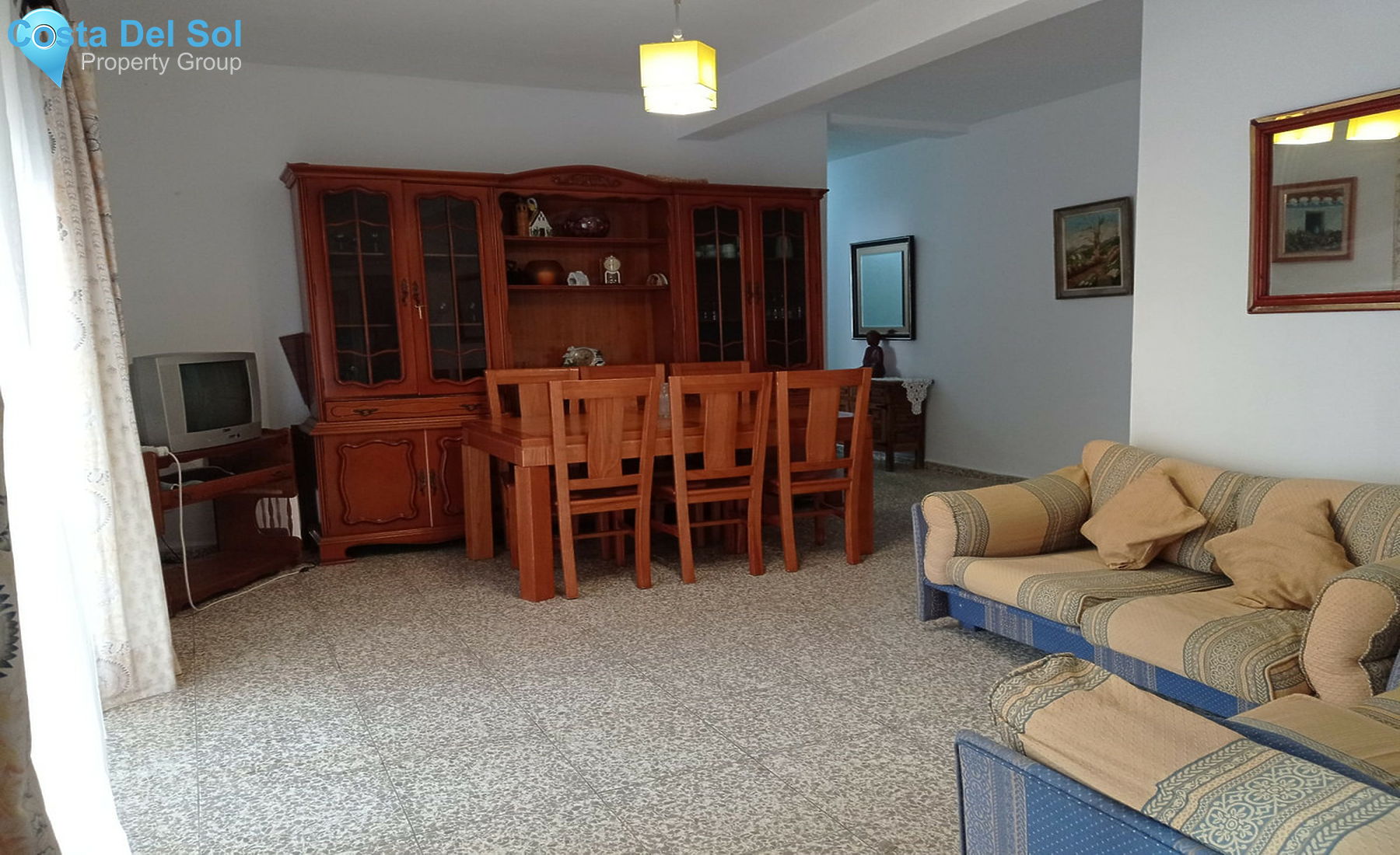 Middle Floor Apartment in Estepona-1351099