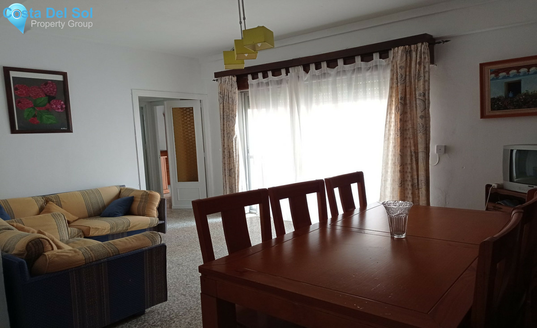 Middle Floor Apartment in Estepona-1351100