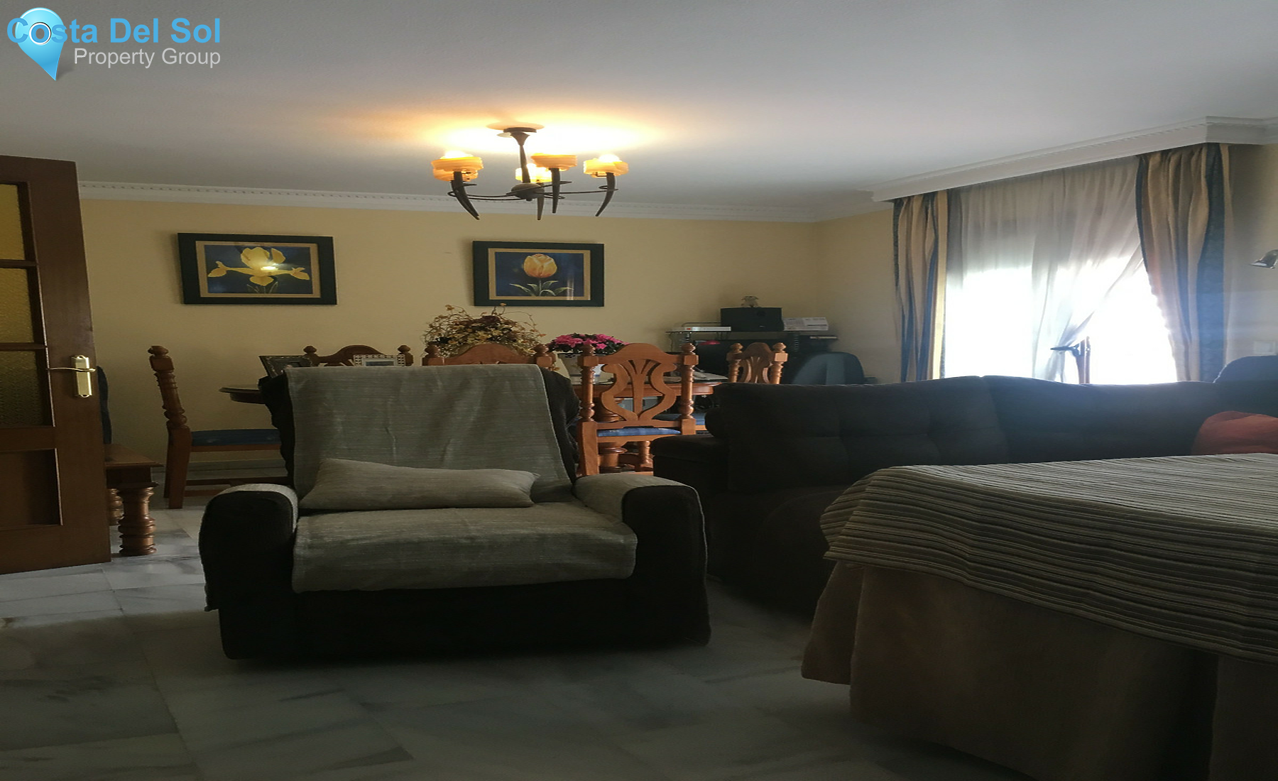 Middle Floor Apartment in Estepona-1353543