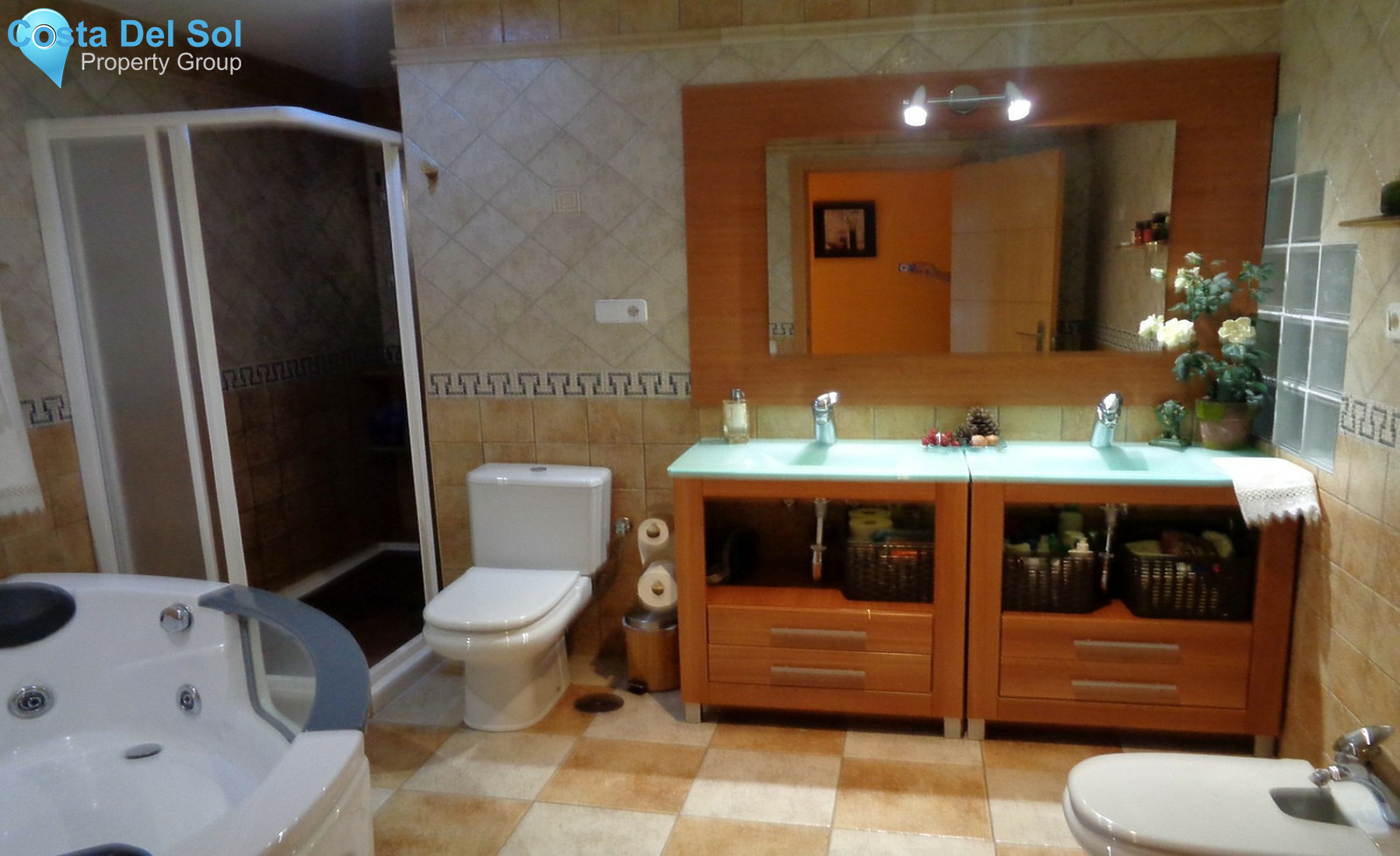 Middle Floor Apartment in Estepona-1356443