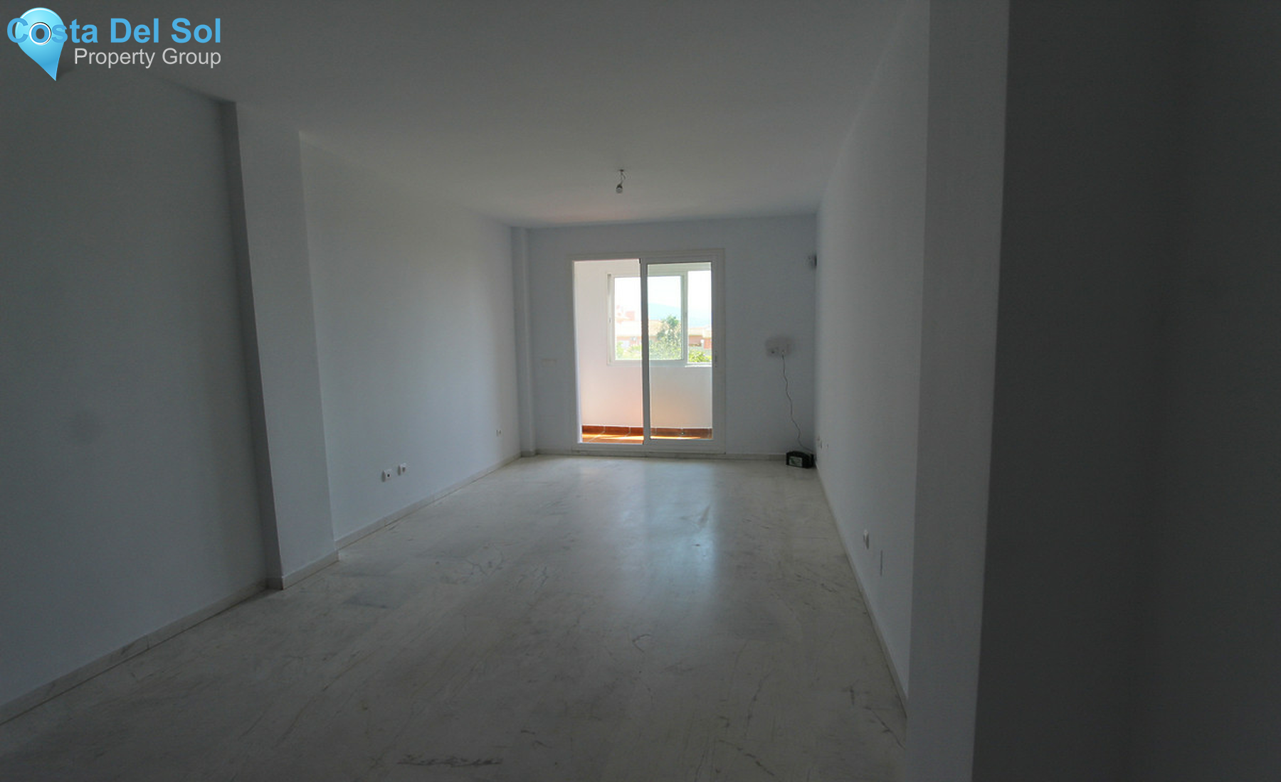 Middle Floor Apartment in Estepona-1356770