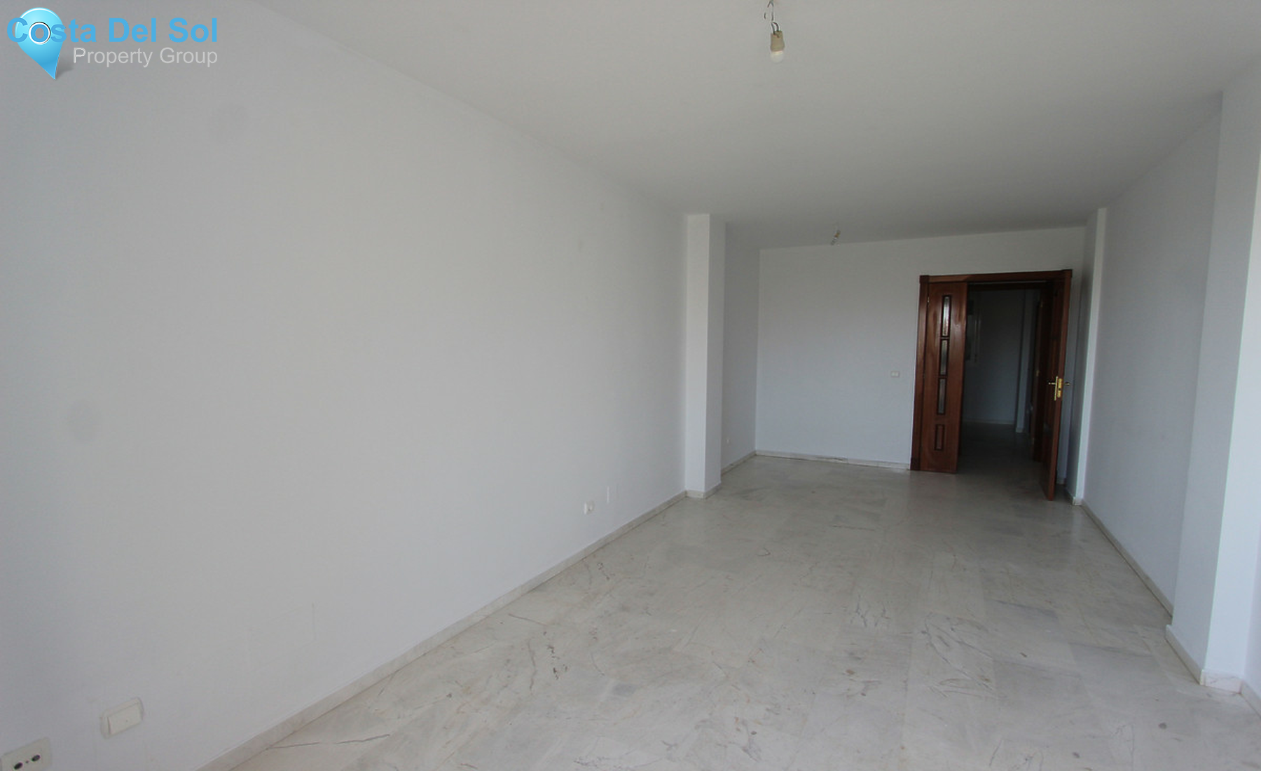 Middle Floor Apartment in Estepona-1356756