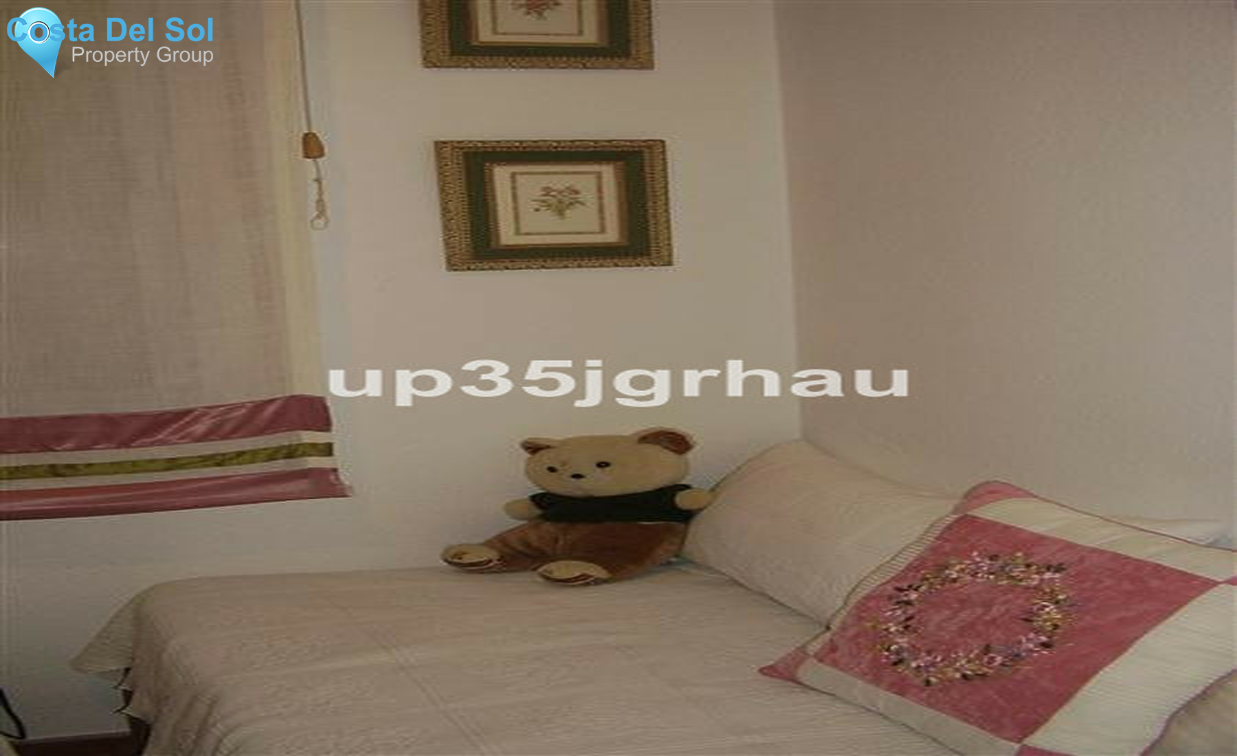 Middle Floor Apartment in Estepona-1357815
