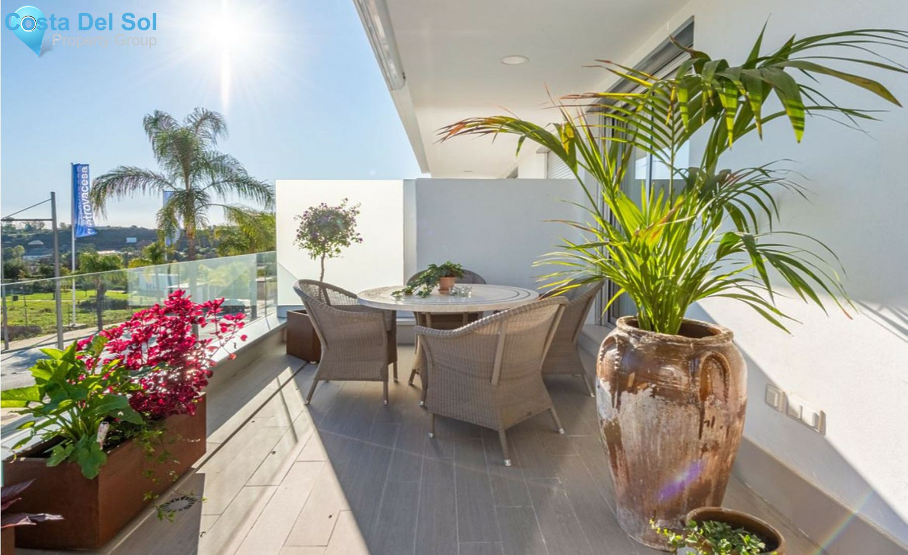 Middle Floor Apartment in Estepona