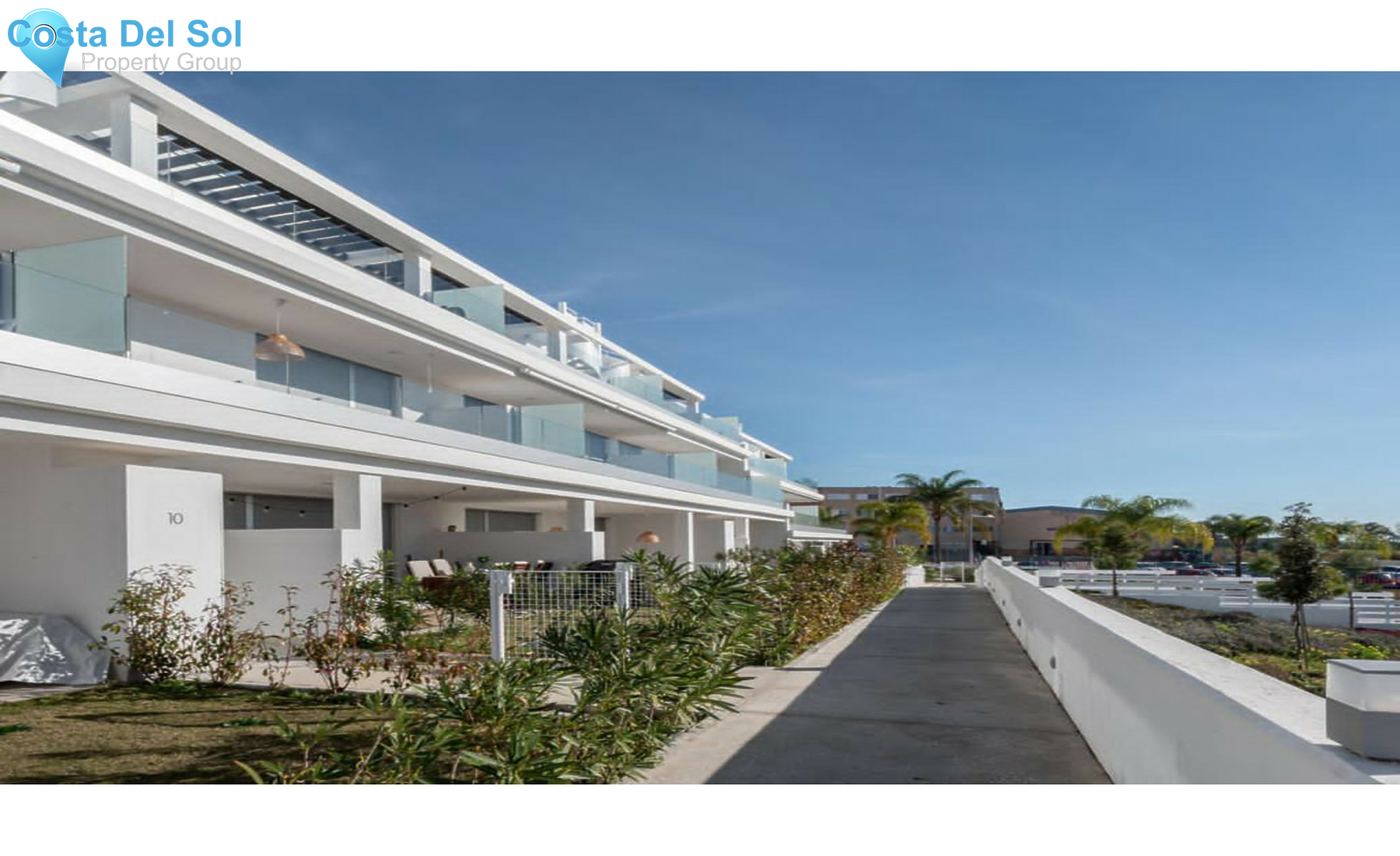 Middle Floor Apartment in Estepona-1373946