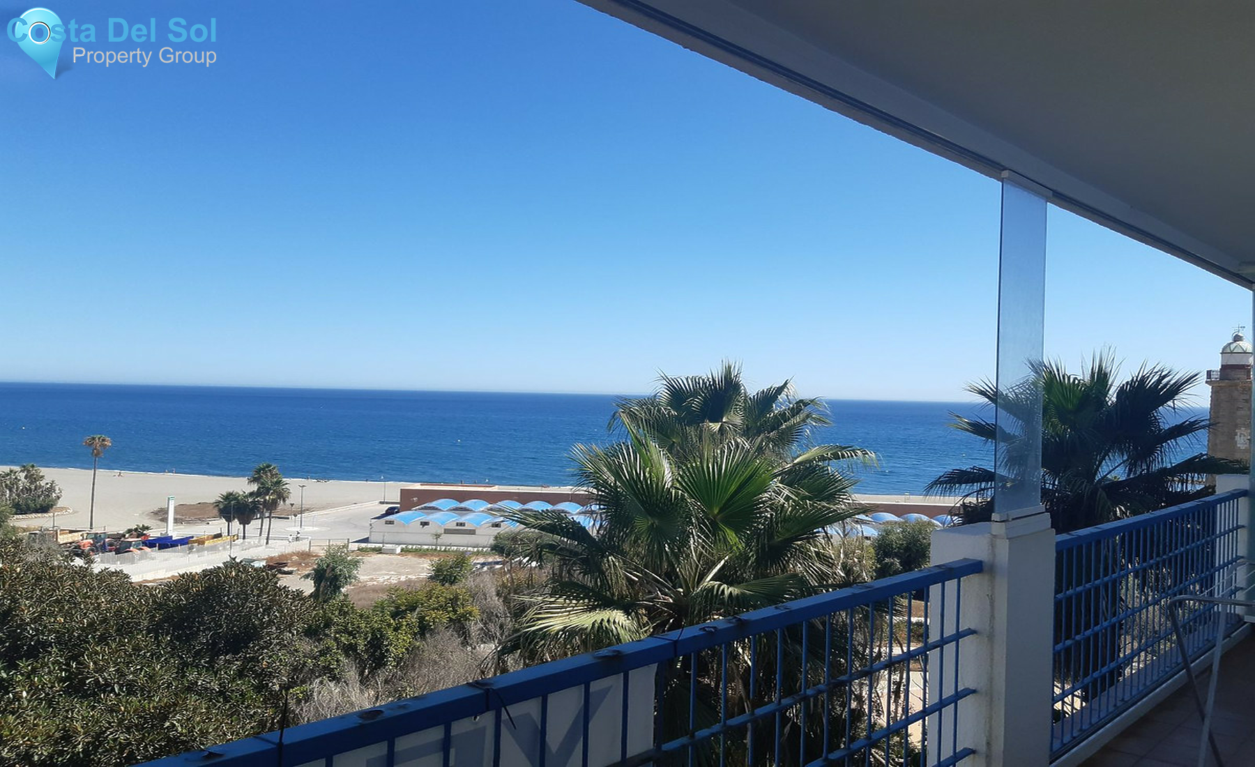 Middle Floor Apartment in Estepona-1401787