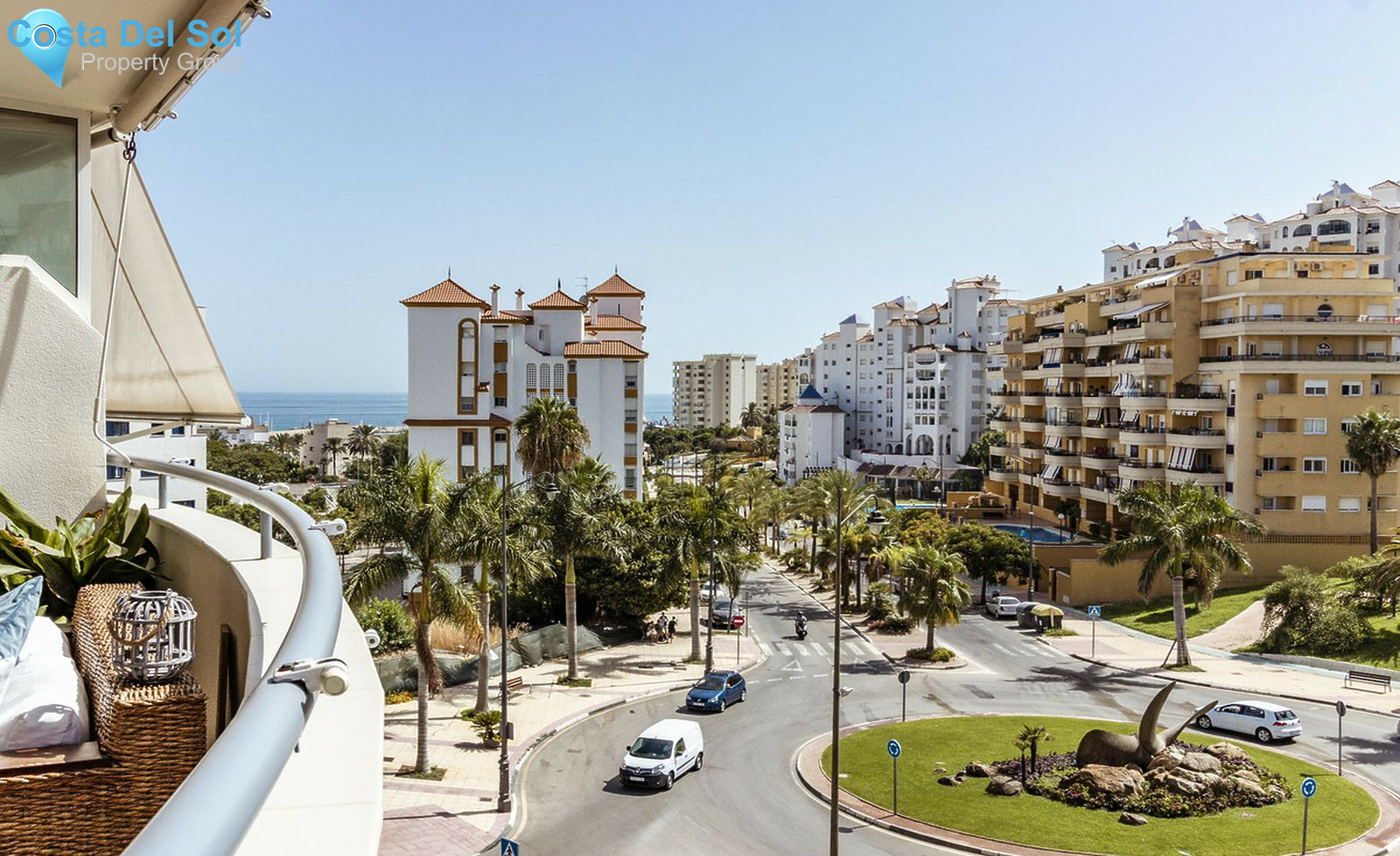 Middle Floor Apartment in Estepona-1416325