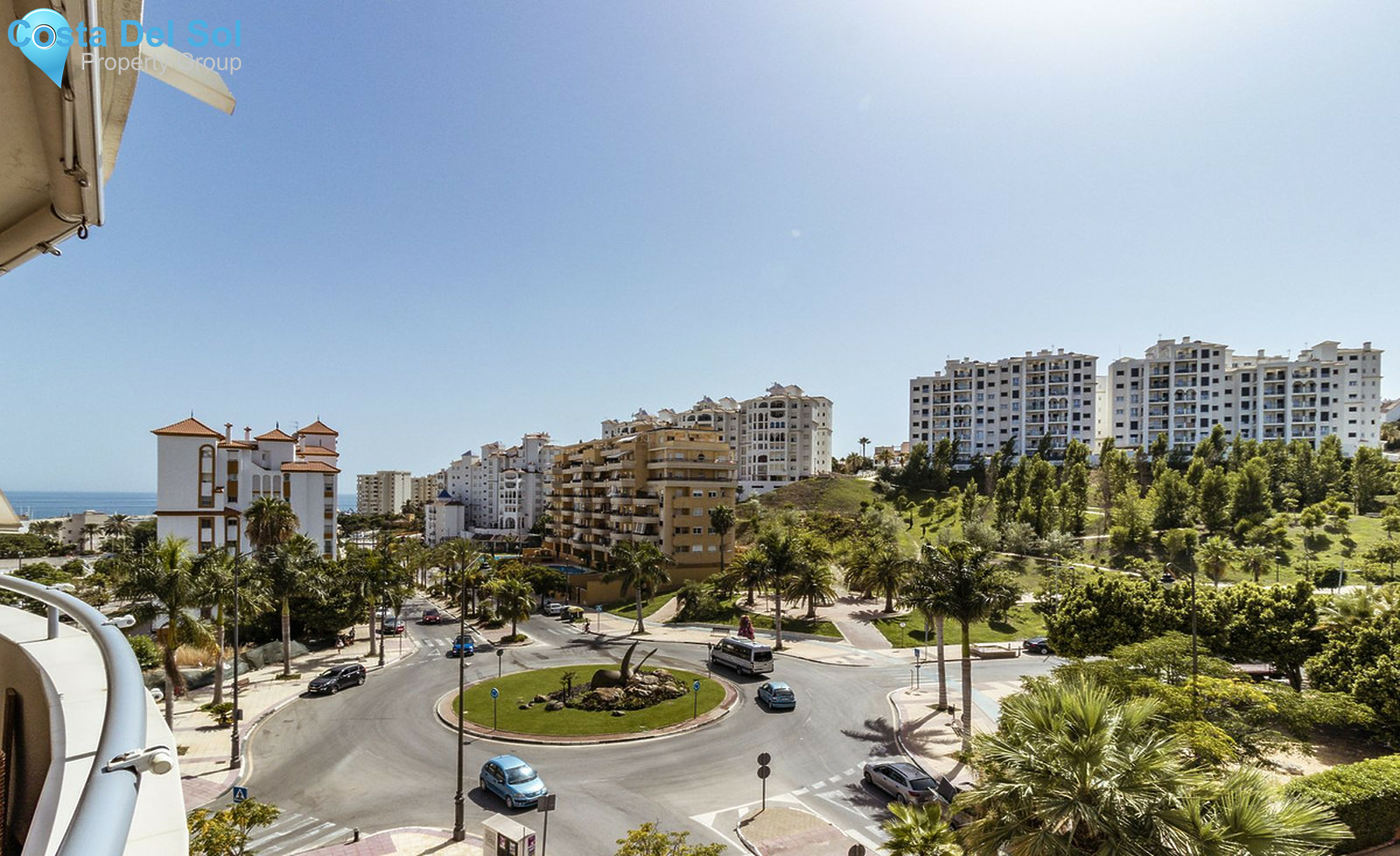 Middle Floor Apartment in Estepona-1416326