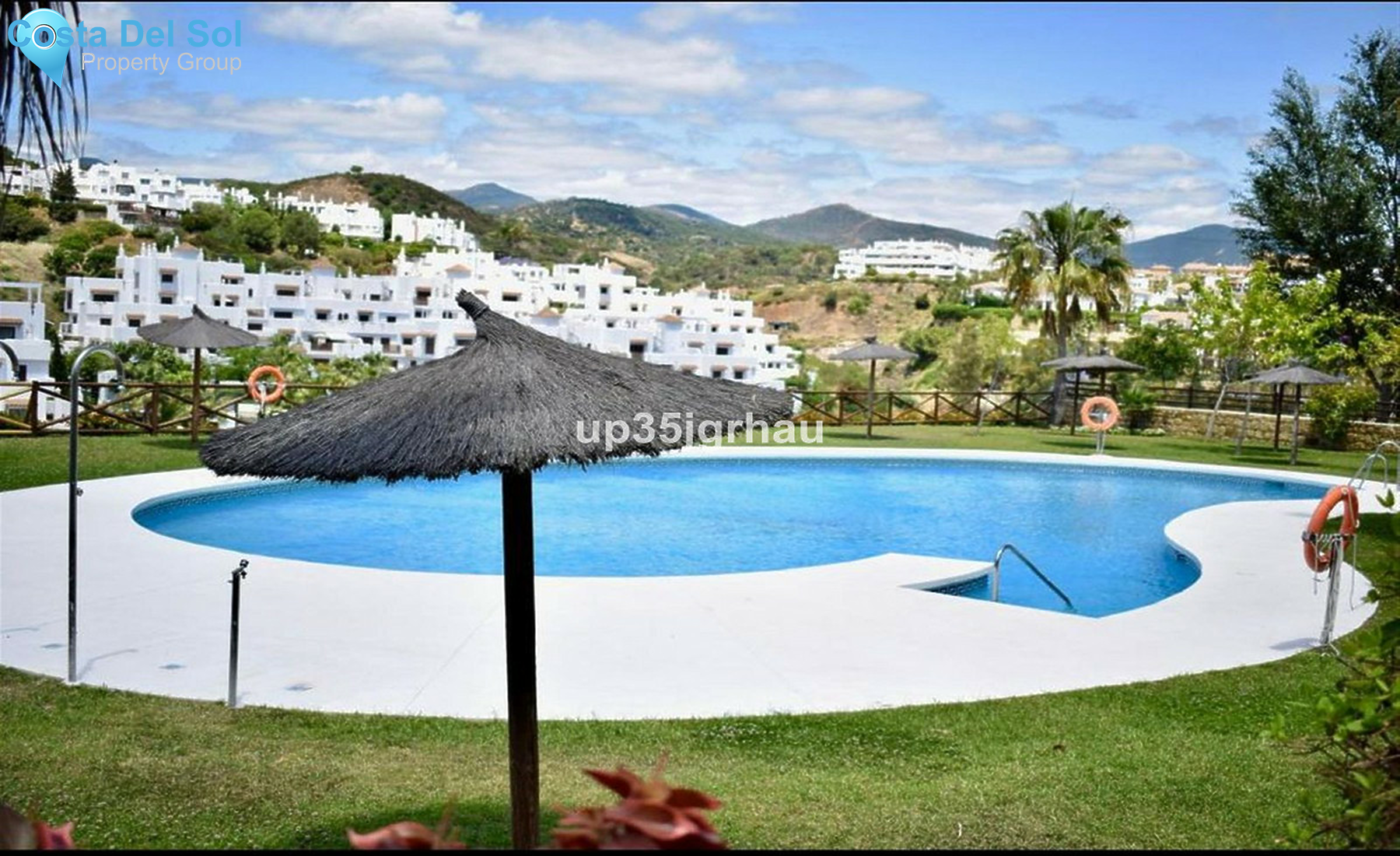 Middle Floor Apartment in Estepona-1434200