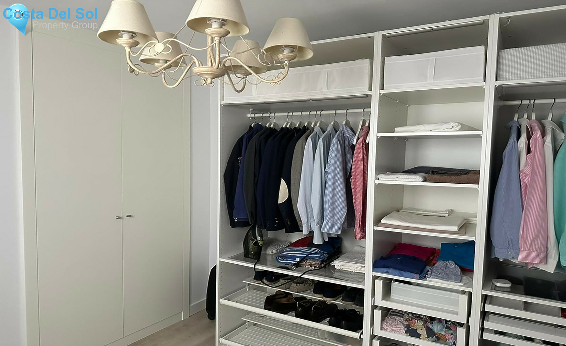 Middle Floor Apartment in Estepona