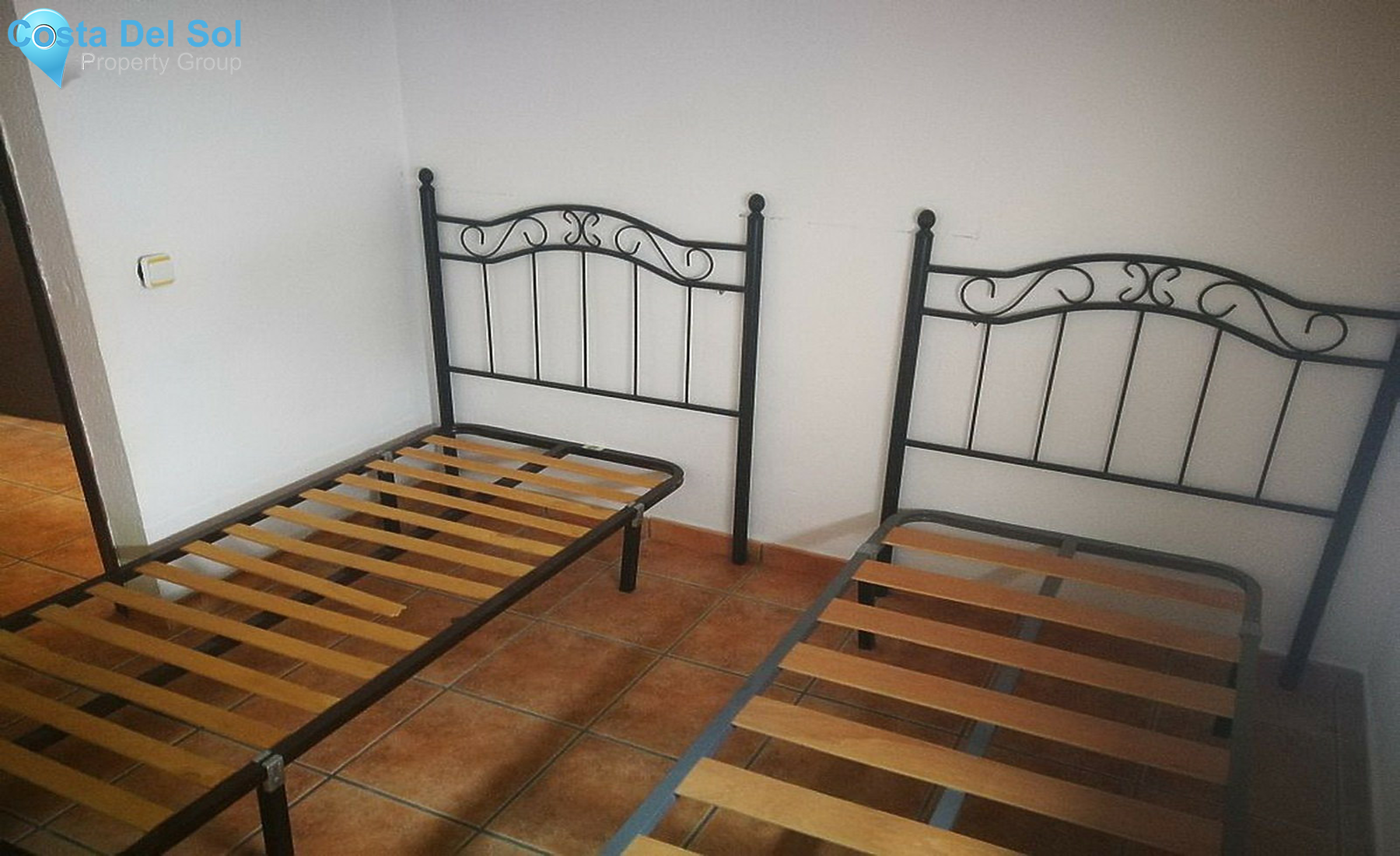 Middle Floor Apartment in Estepona