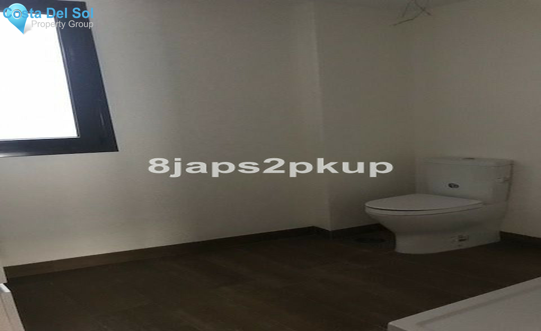 Middle Floor Apartment in Estepona-1491217