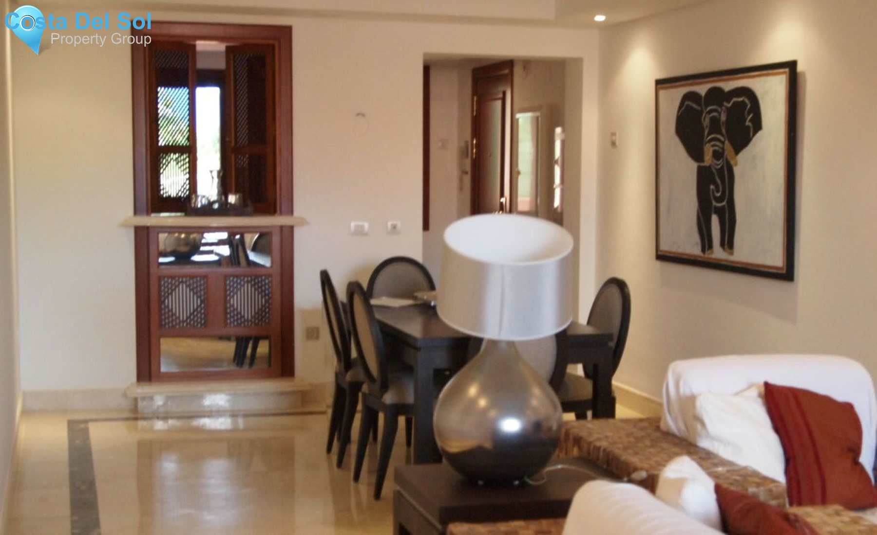Middle Floor Apartment in Estepona-1501493