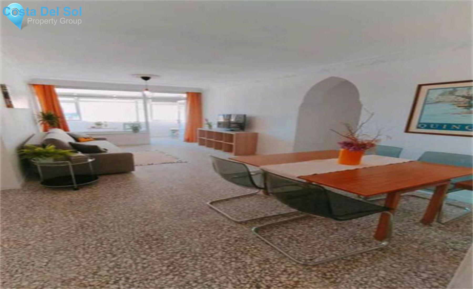 Middle Floor Apartment in Estepona-1525792