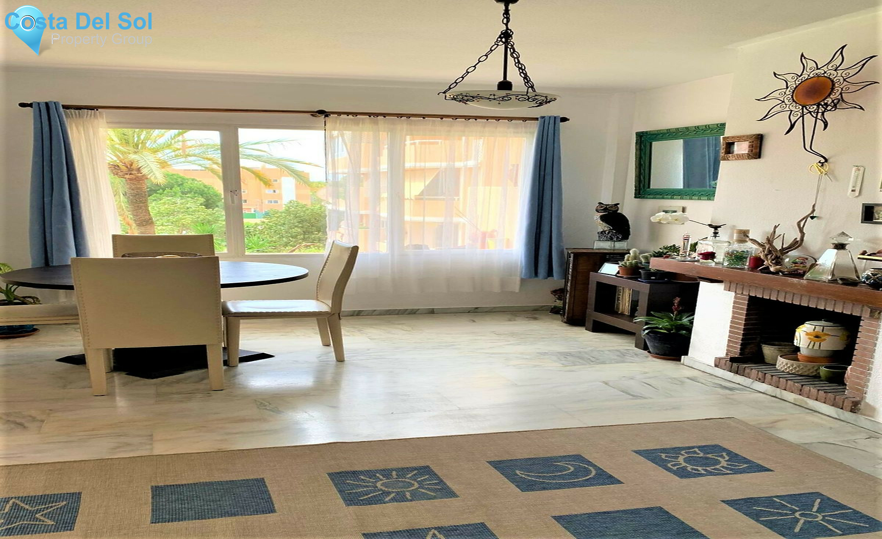 Middle Floor Apartment in Estepona-1528937