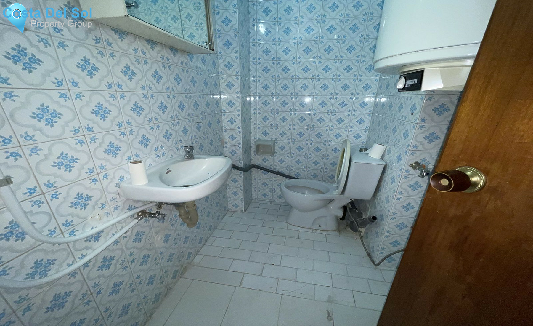 Middle Floor Apartment in Estepona-1537530