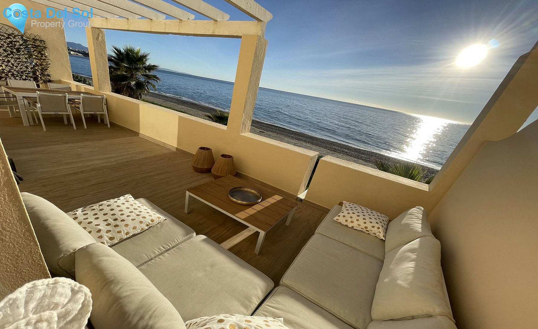 Middle Floor Apartment in Estepona-1542041