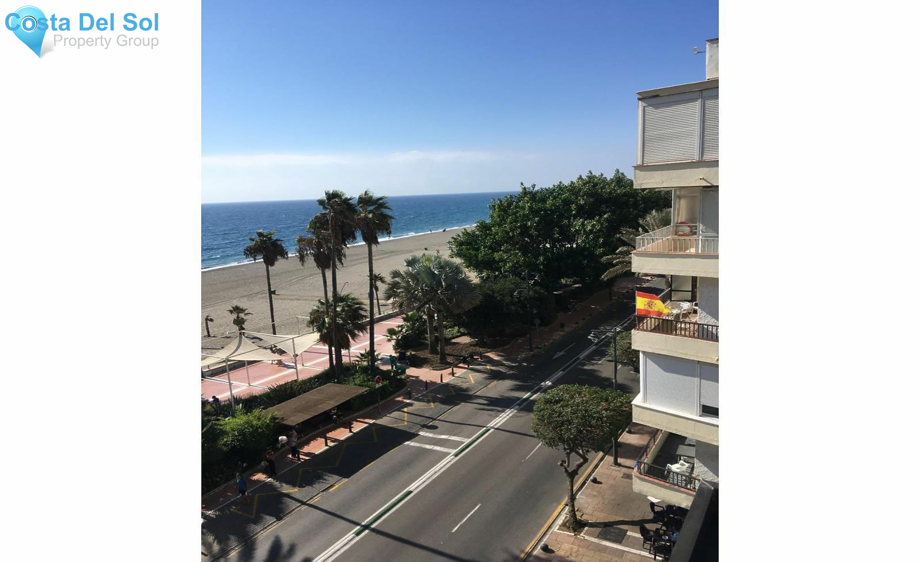 Middle Floor Apartment in Estepona-1130445