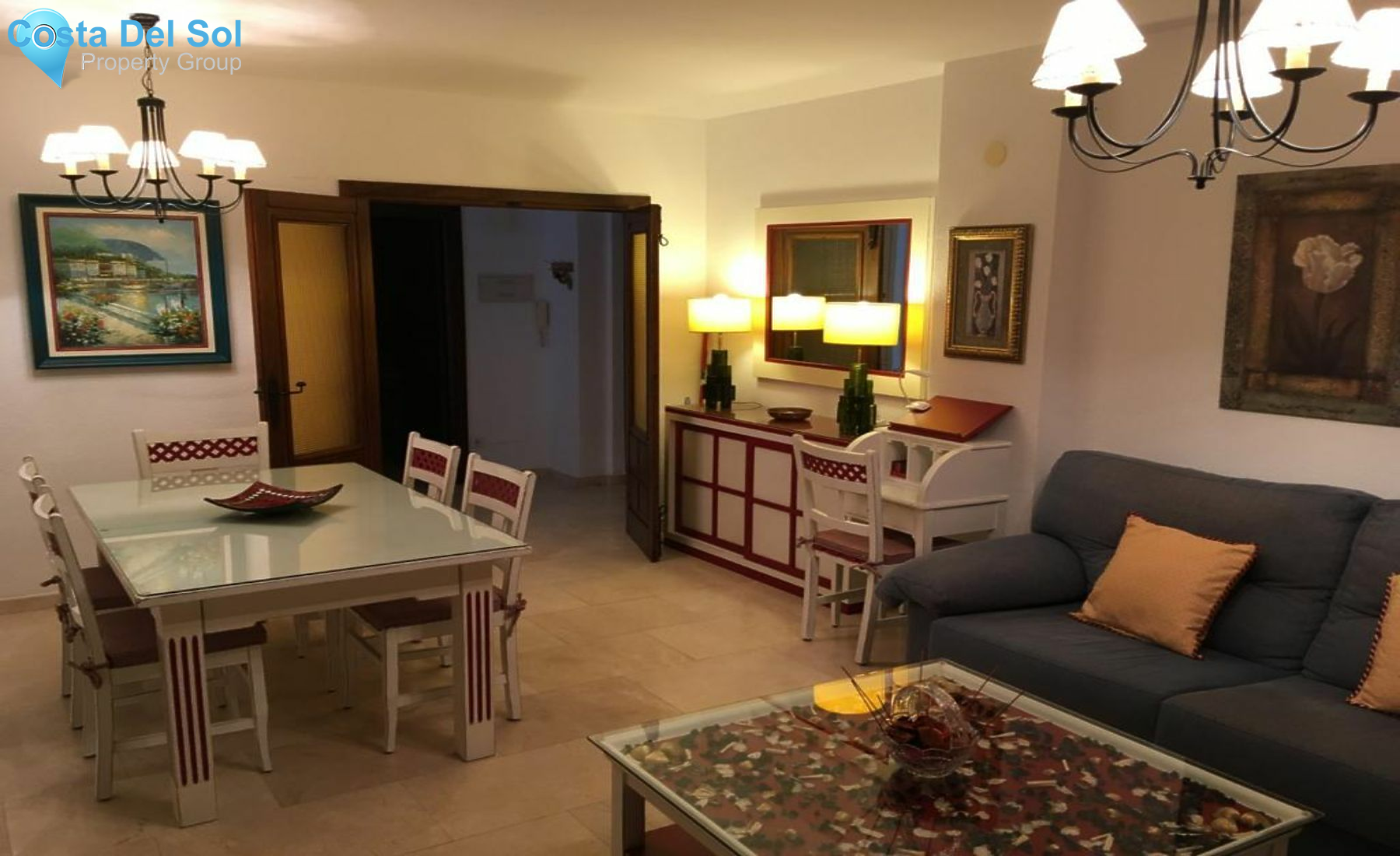 Middle Floor Apartment in Estepona-1130440