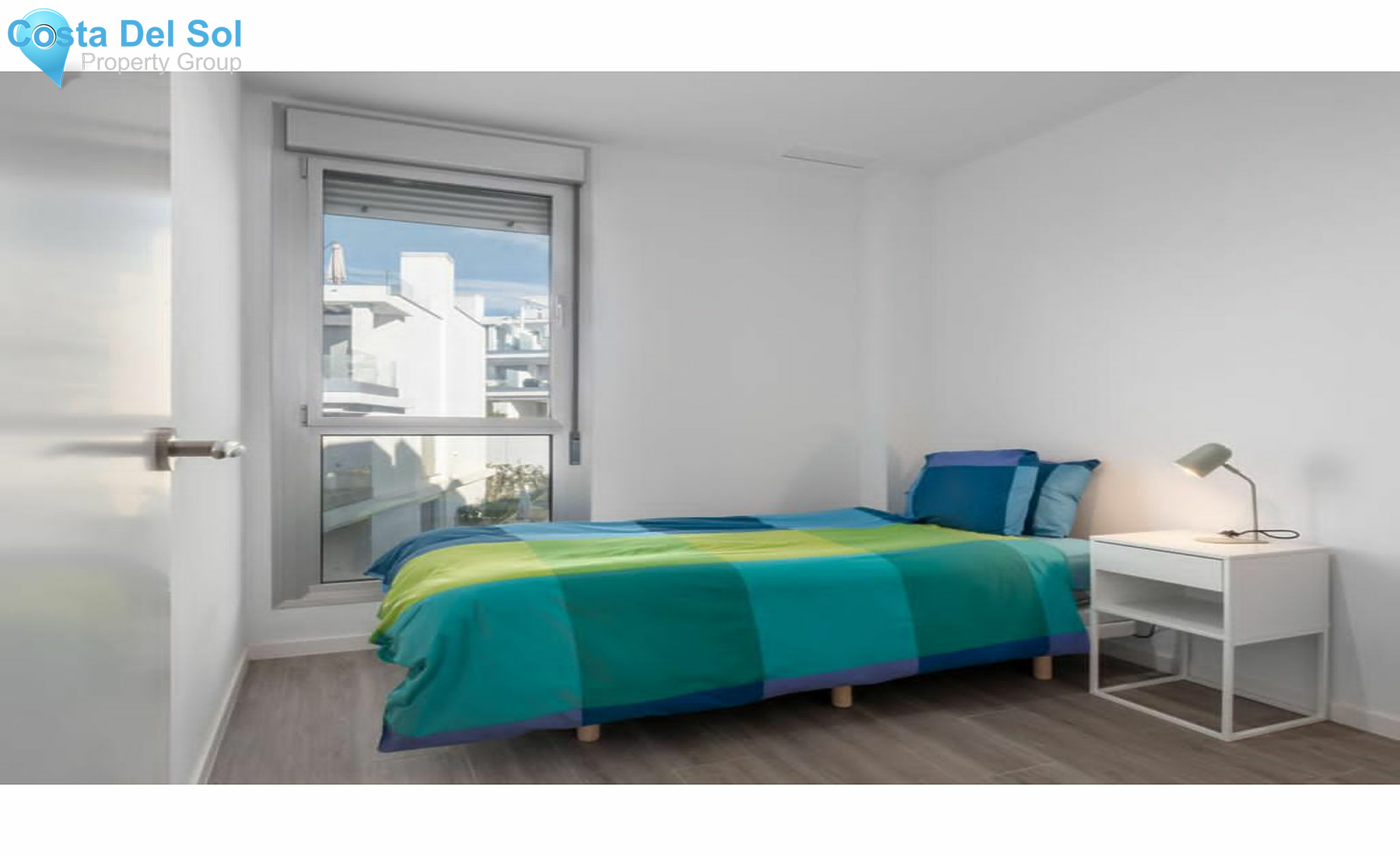 Middle Floor Apartment in Estepona-1141783