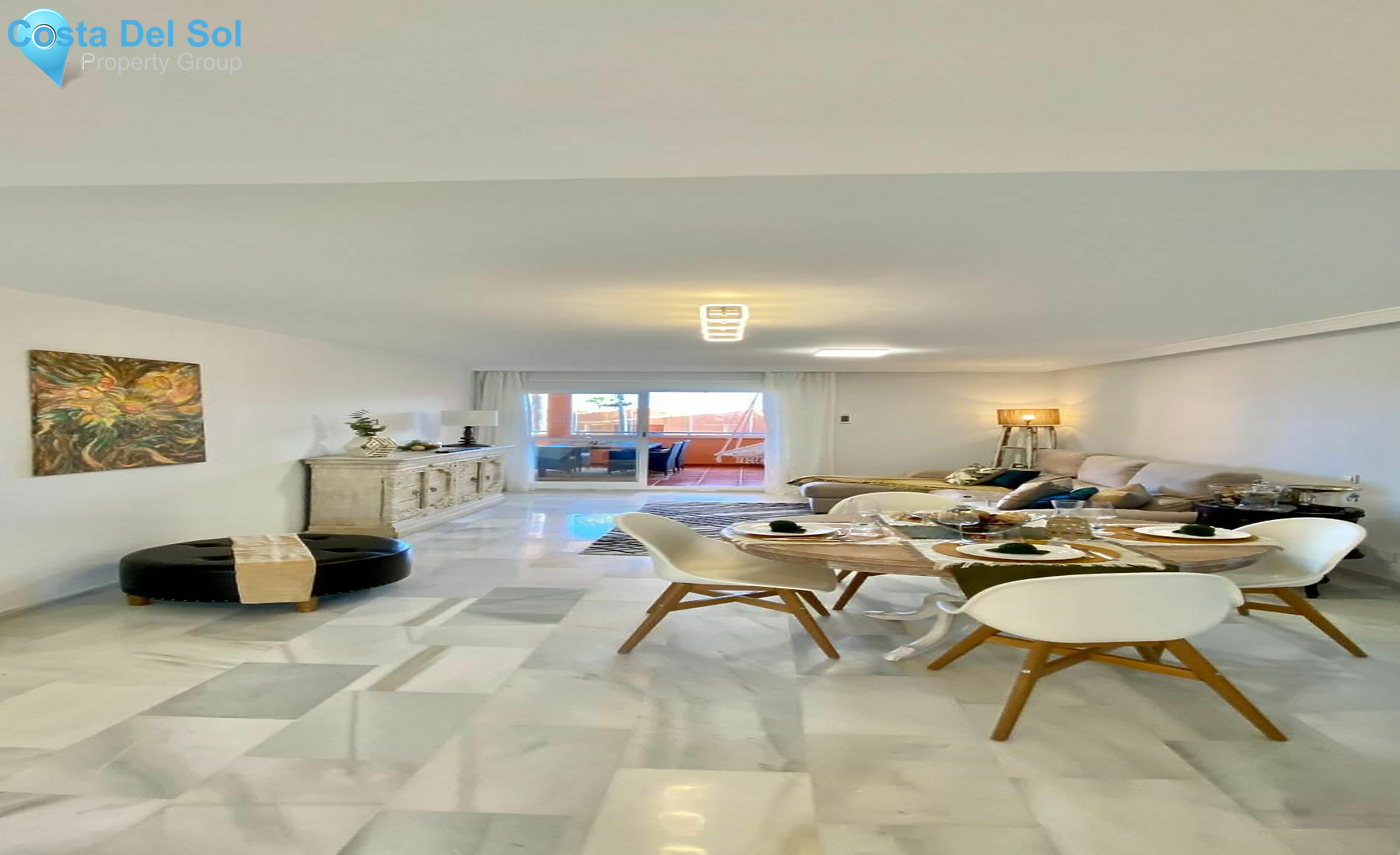 Middle Floor Apartment in Estepona-1141984