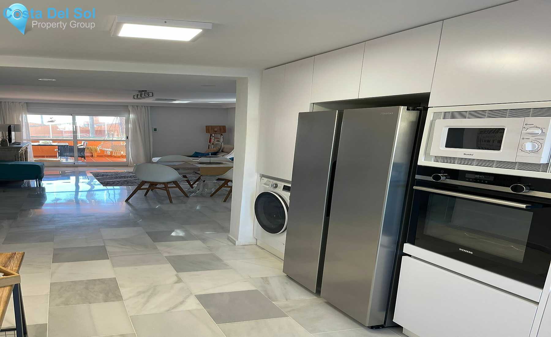 Middle Floor Apartment in Estepona-1141988