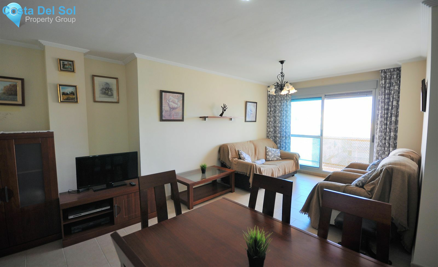 Middle Floor Apartment in Estepona-1155905