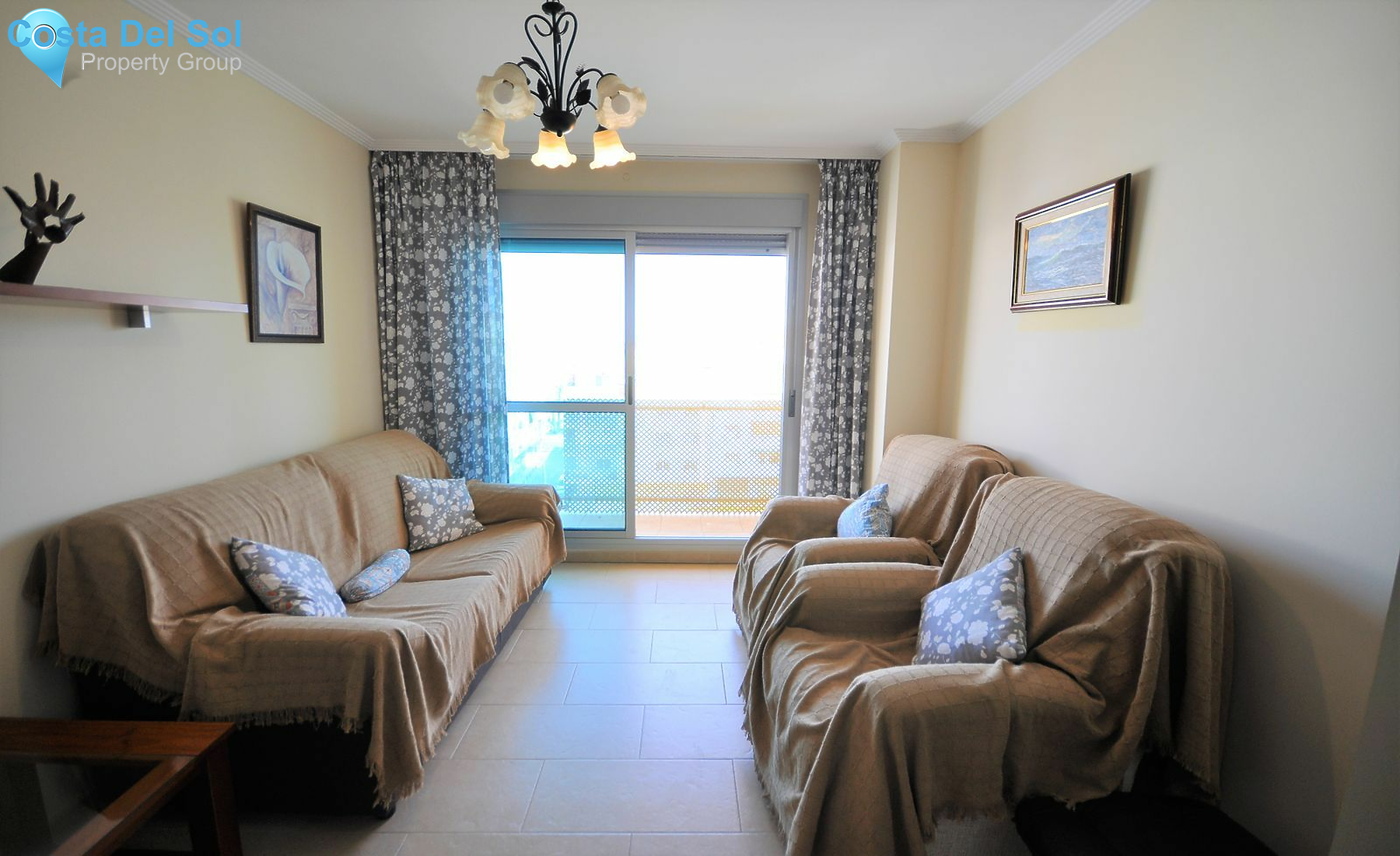 Middle Floor Apartment in Estepona-1155906