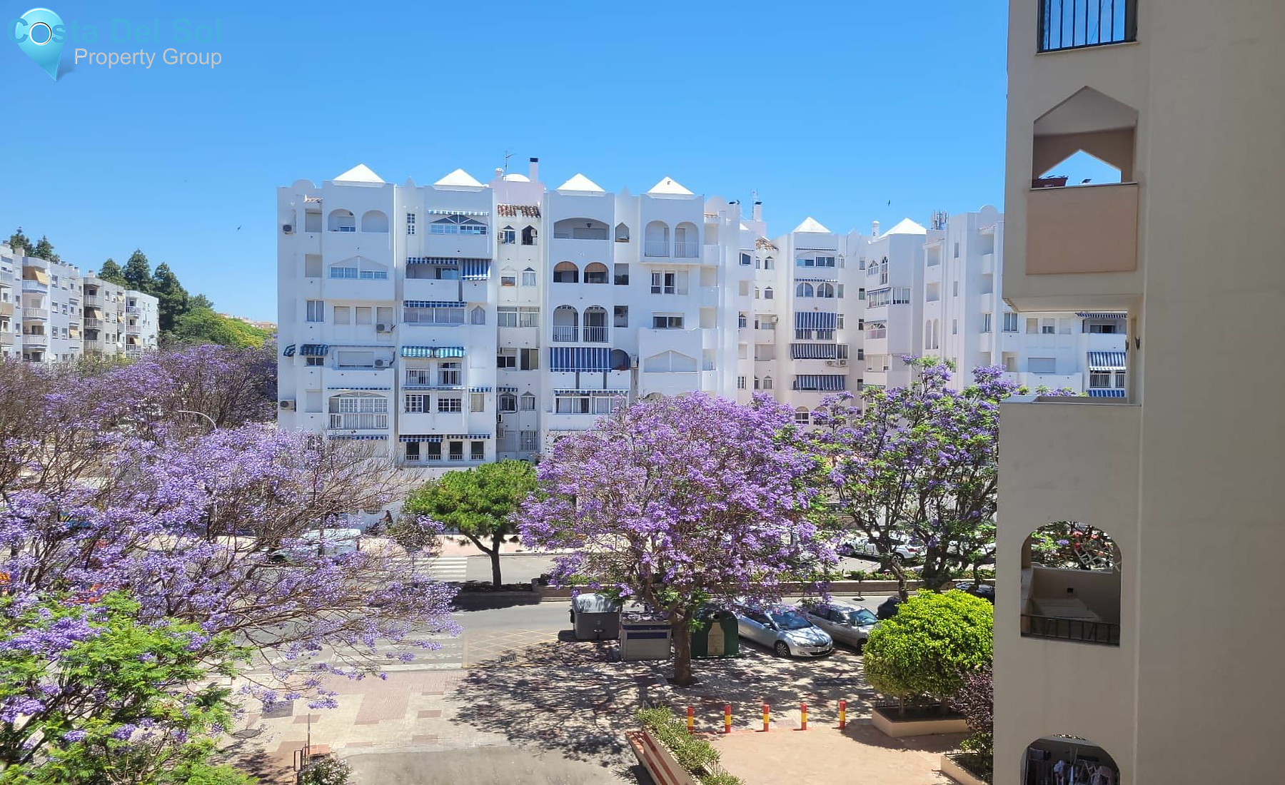 Middle Floor Apartment in Estepona-1157606