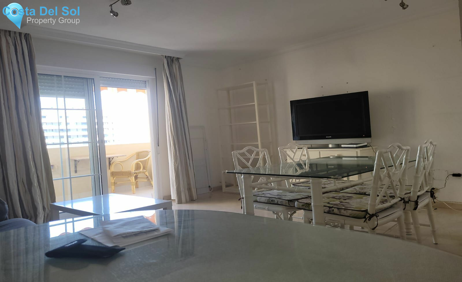 Middle Floor Apartment in Estepona-1157597
