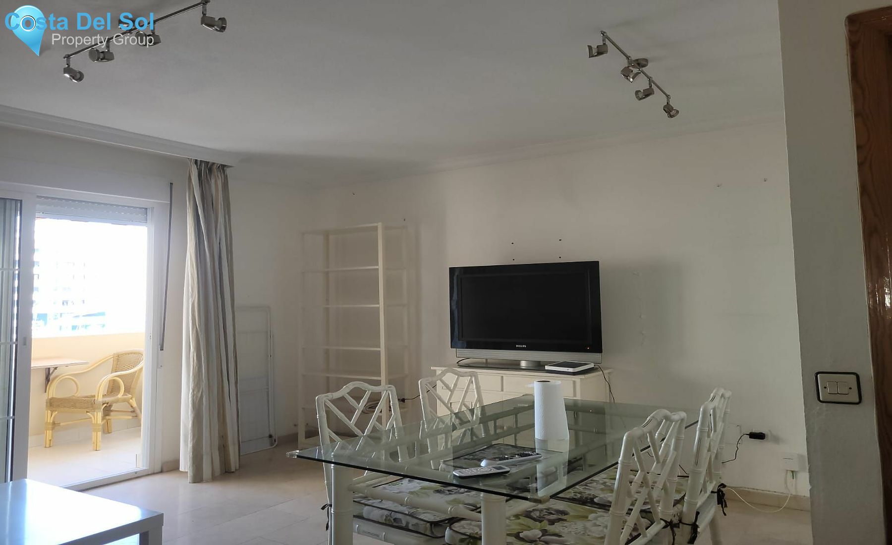 Middle Floor Apartment in Estepona-1157598