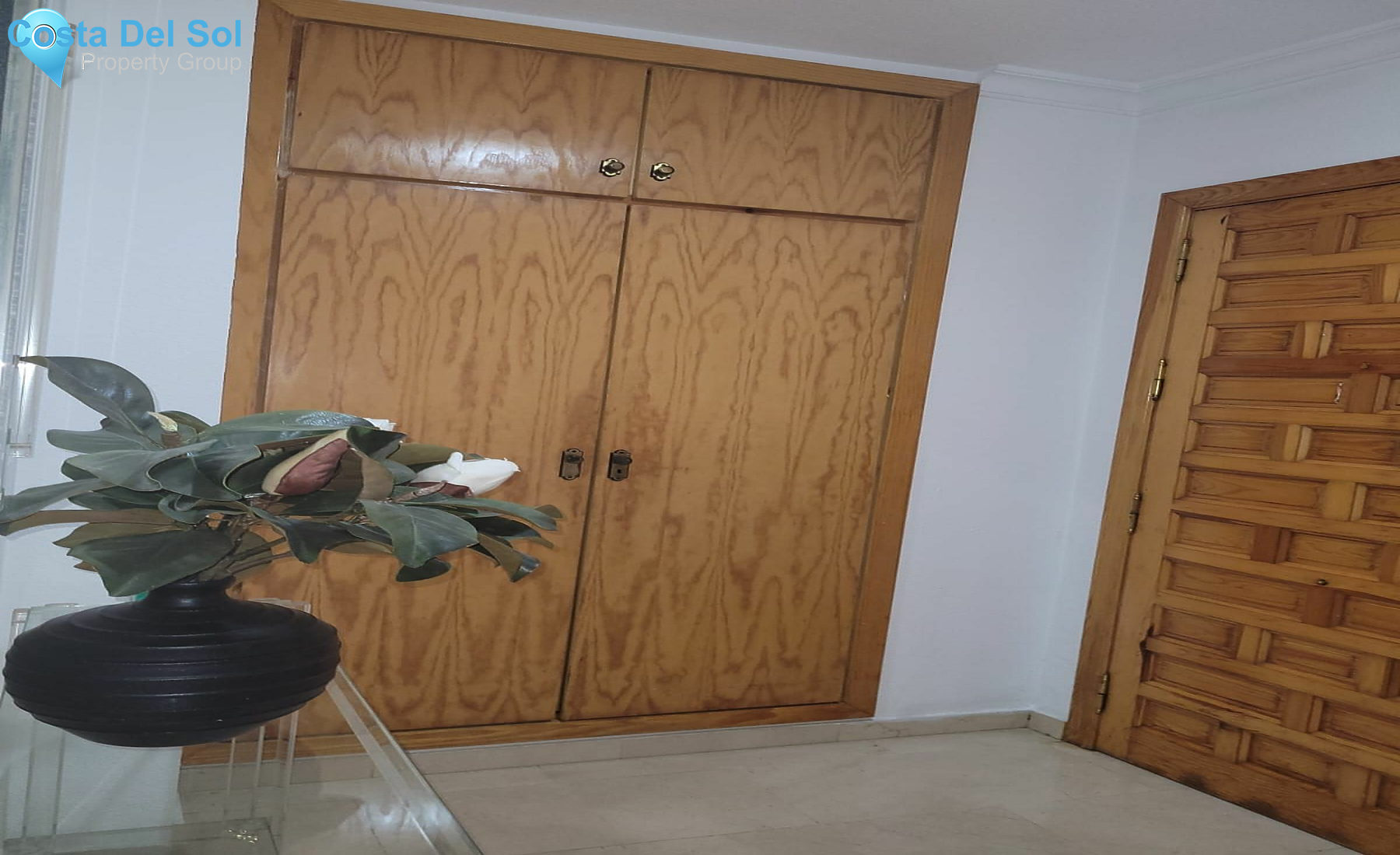 Middle Floor Apartment in Estepona-1157600