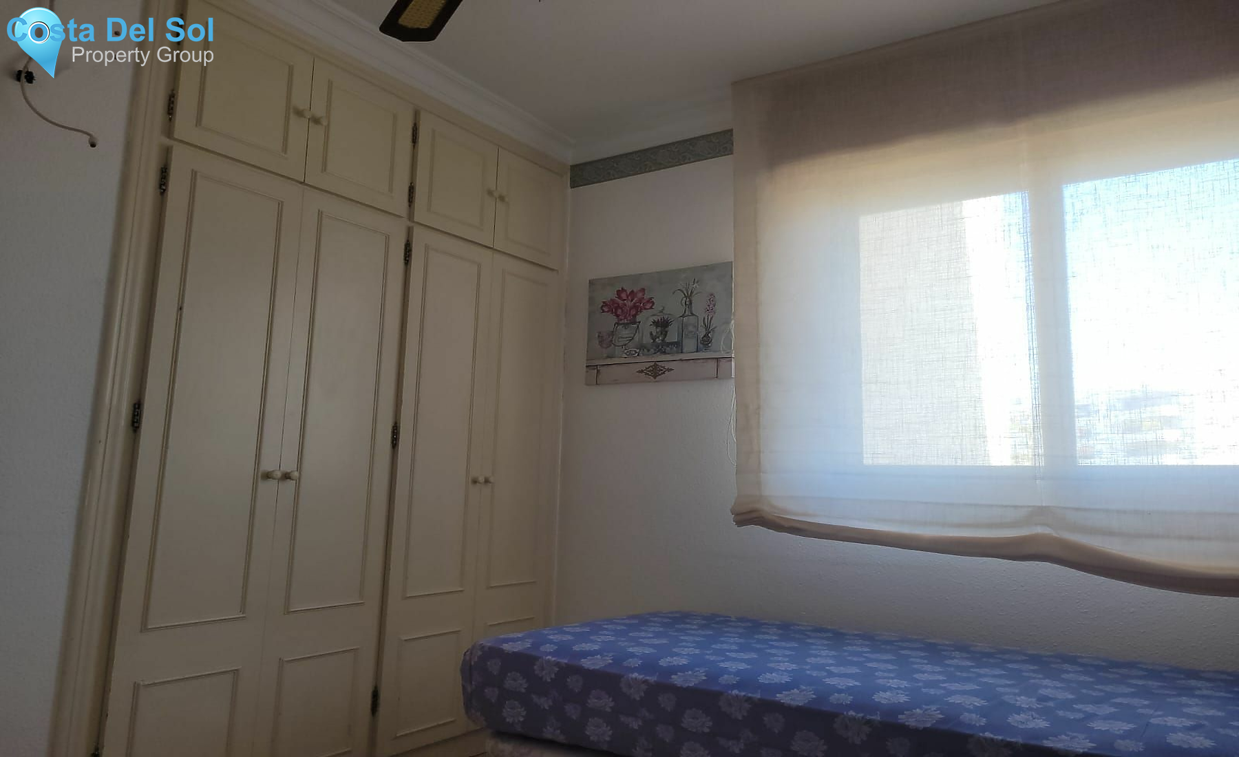 Middle Floor Apartment in Estepona-1157602