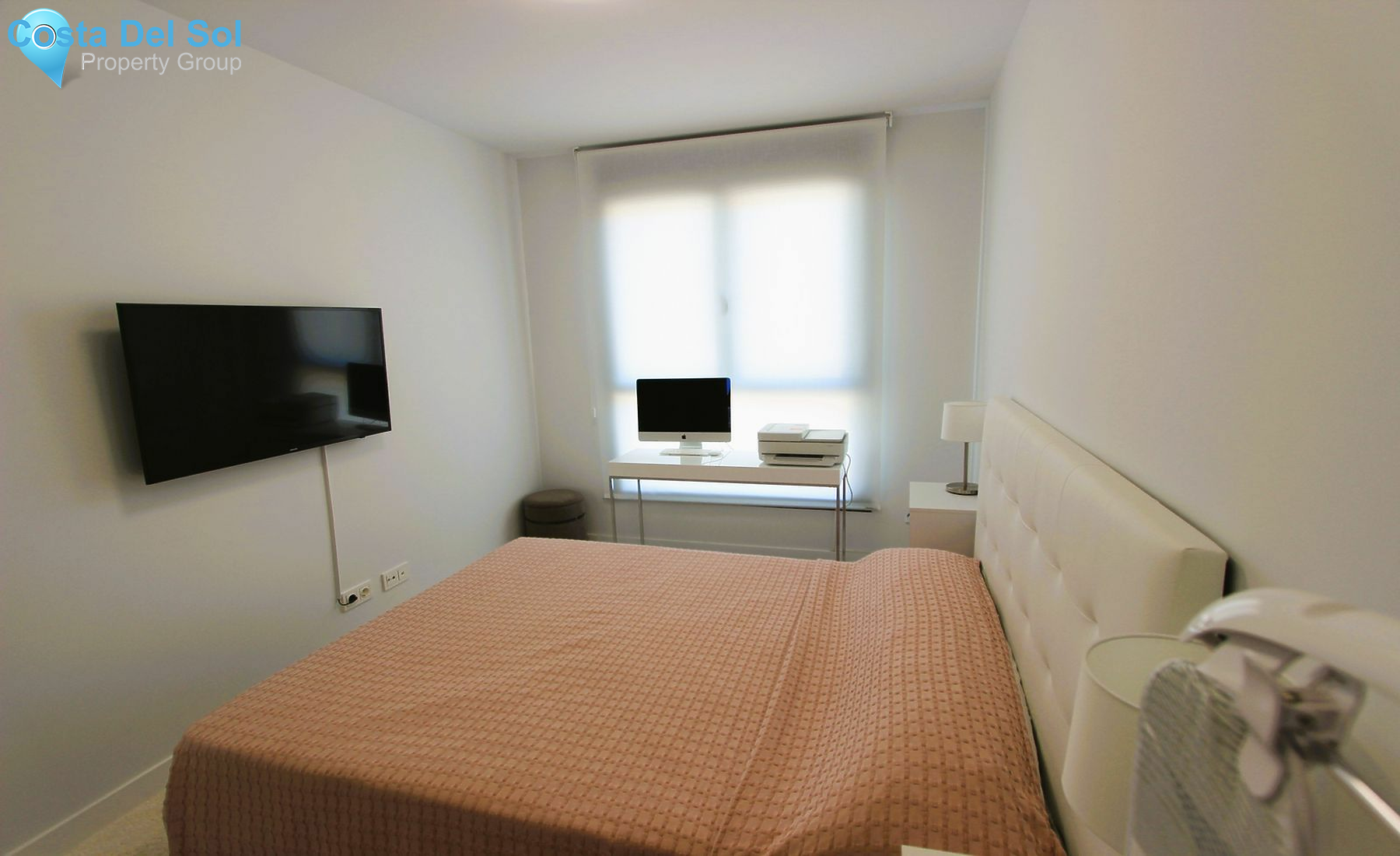 Middle Floor Apartment in Estepona-1168721