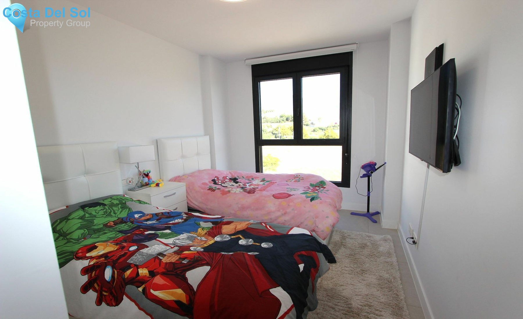 Middle Floor Apartment in Estepona-1168722