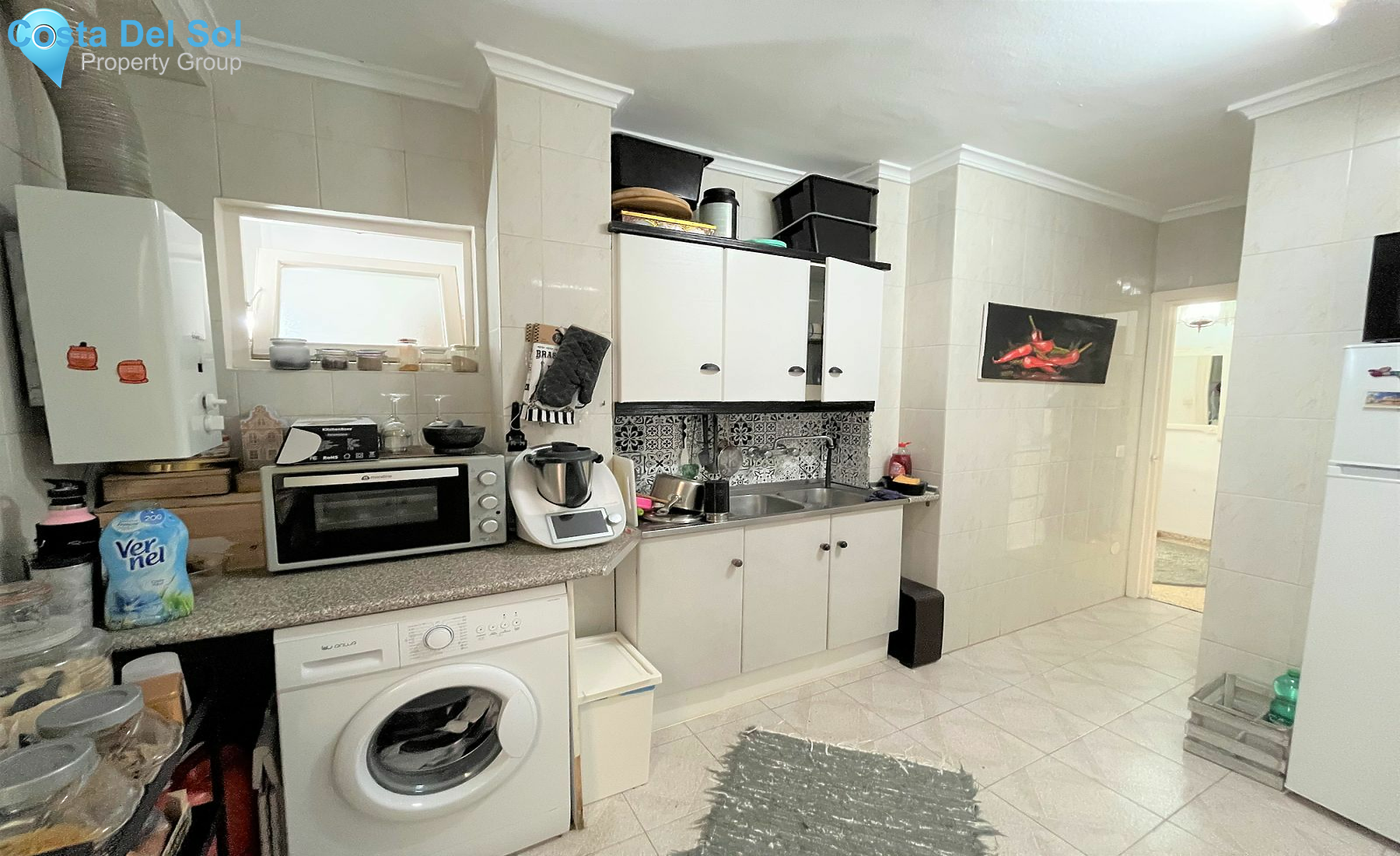 Middle Floor Apartment in Estepona-1173451