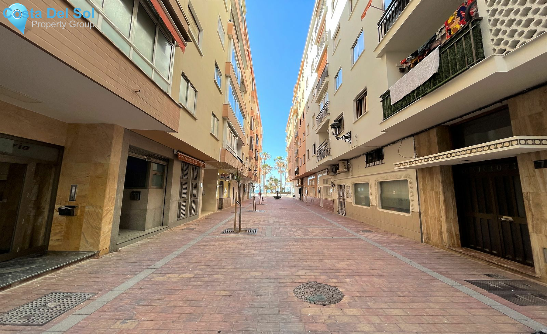 Middle Floor Apartment in Estepona-1173457